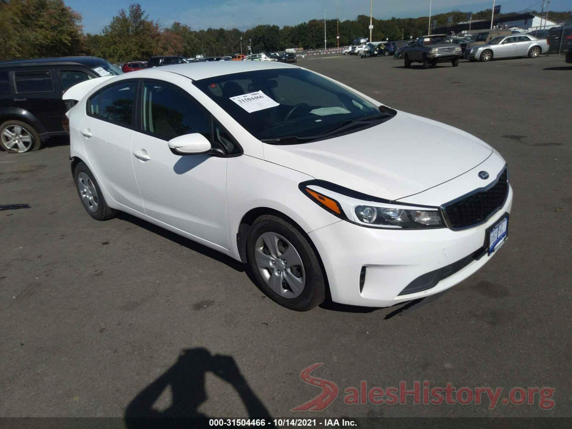 3KPFK4A70HE125073 2017 KIA FORTE