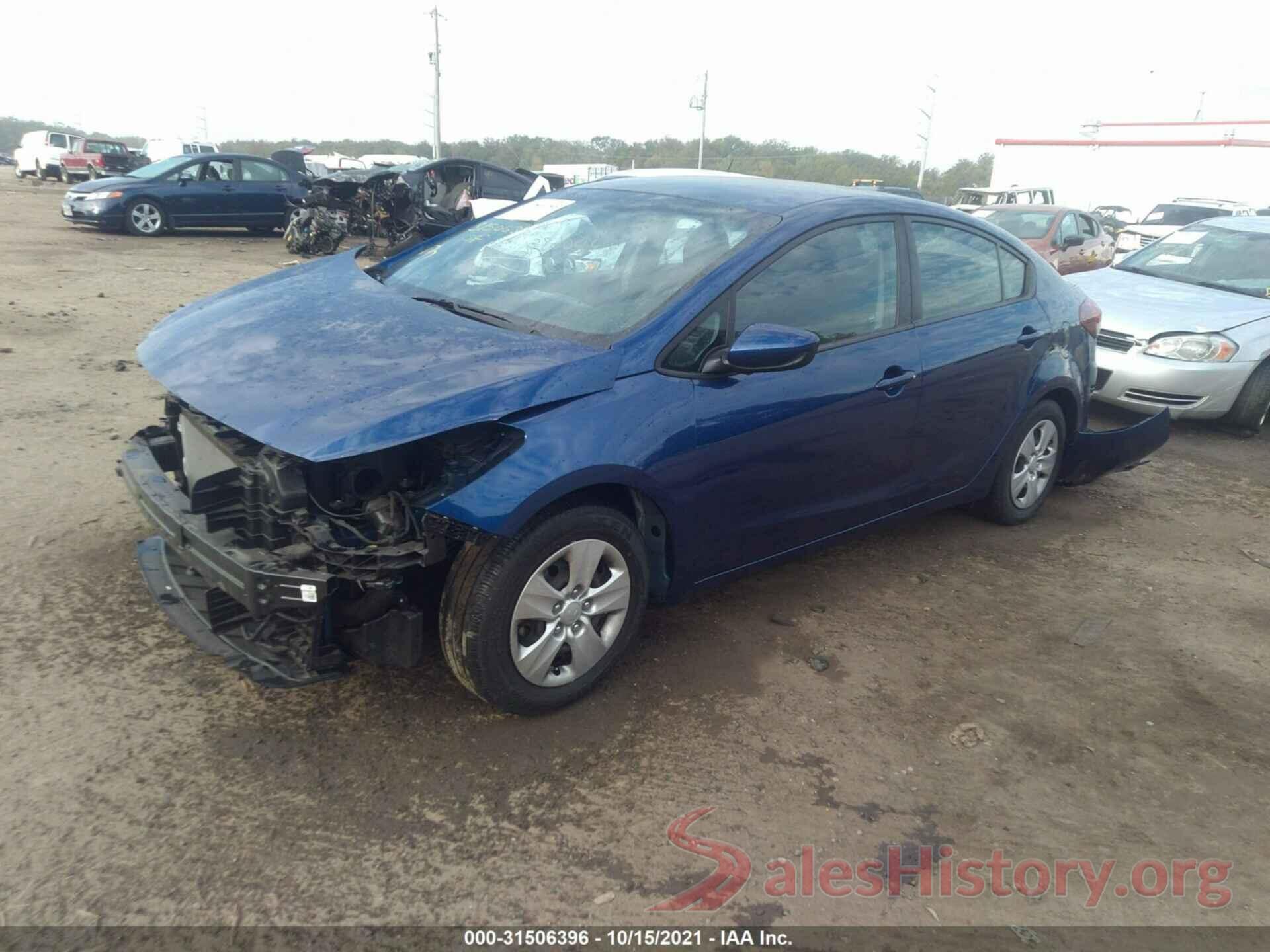 3KPFK4A79JE270294 2018 KIA FORTE