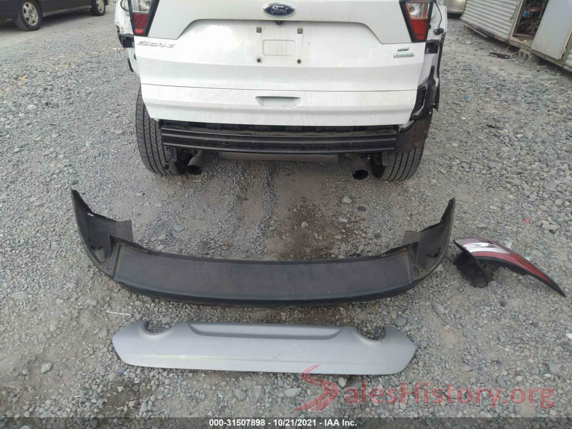 1FMCU0GD0JUA75877 2018 FORD ESCAPE