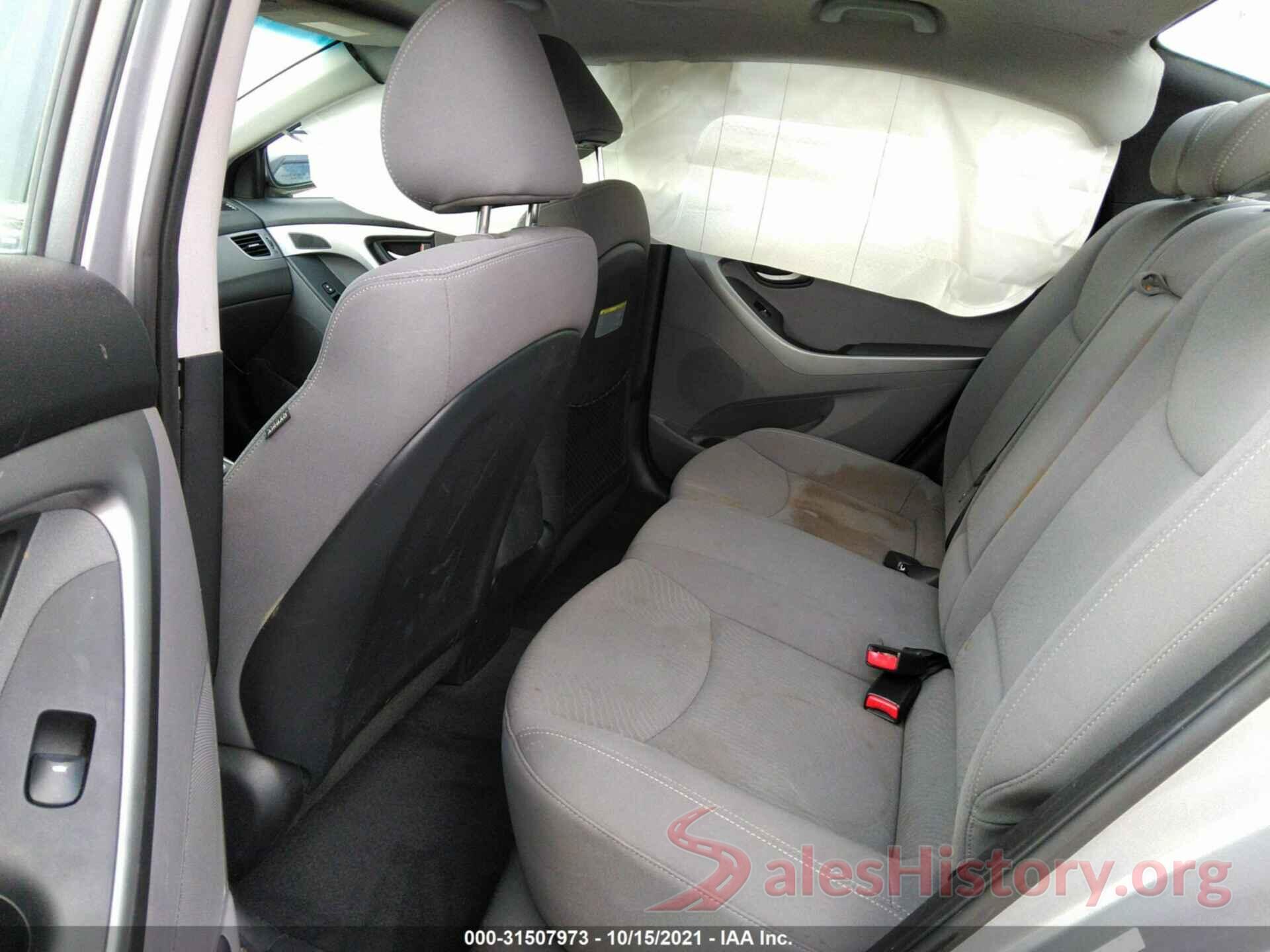 KMHDH4AE5GU503551 2016 HYUNDAI ELANTRA