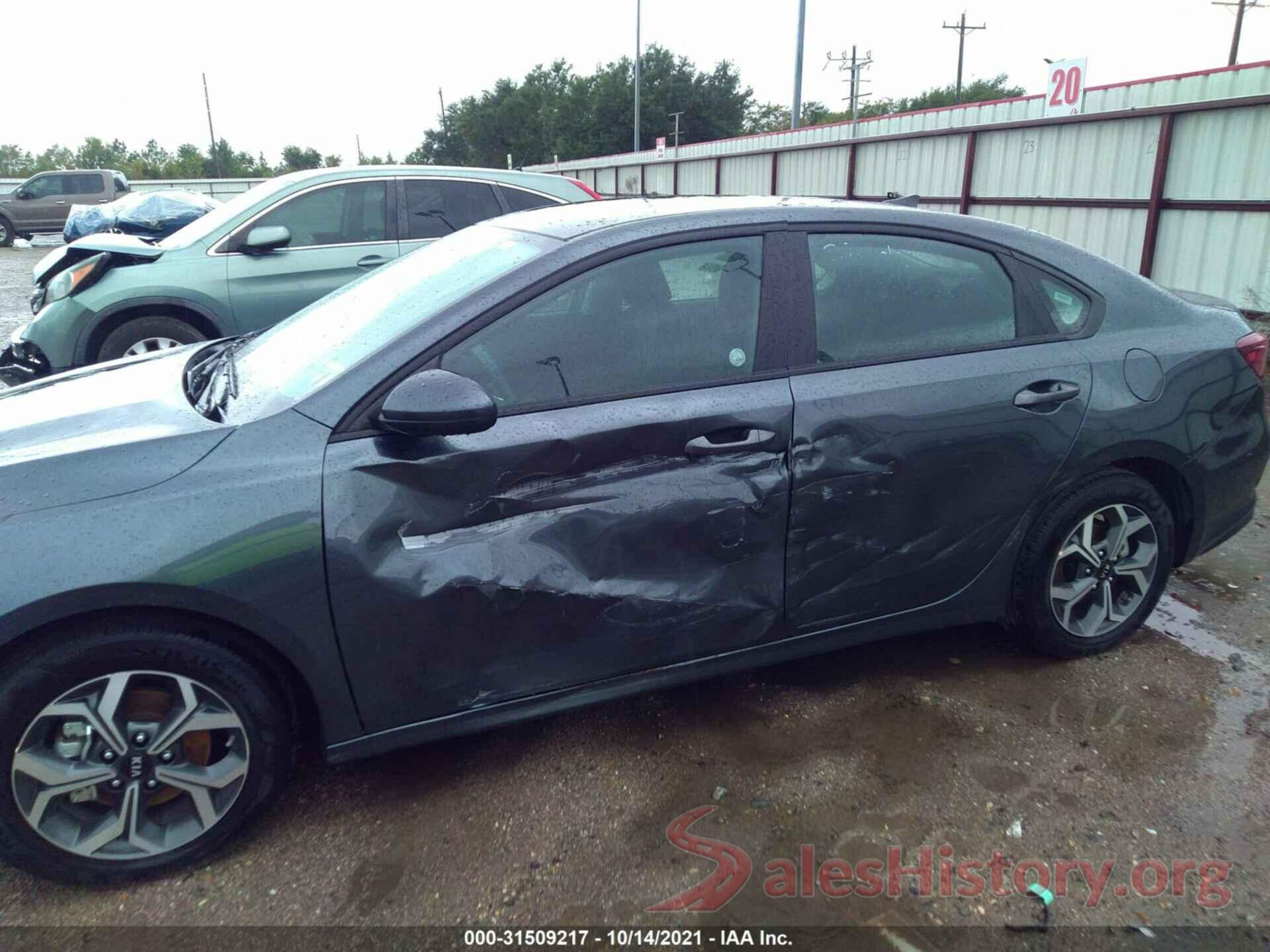 3KPF24AD5ME334745 2021 KIA FORTE