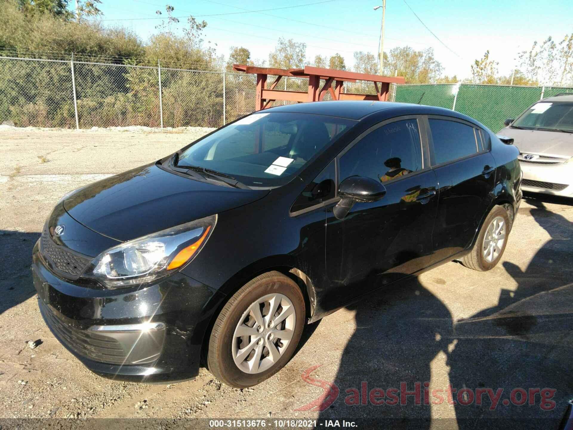 KNADM4A37H6035176 2017 KIA RIO