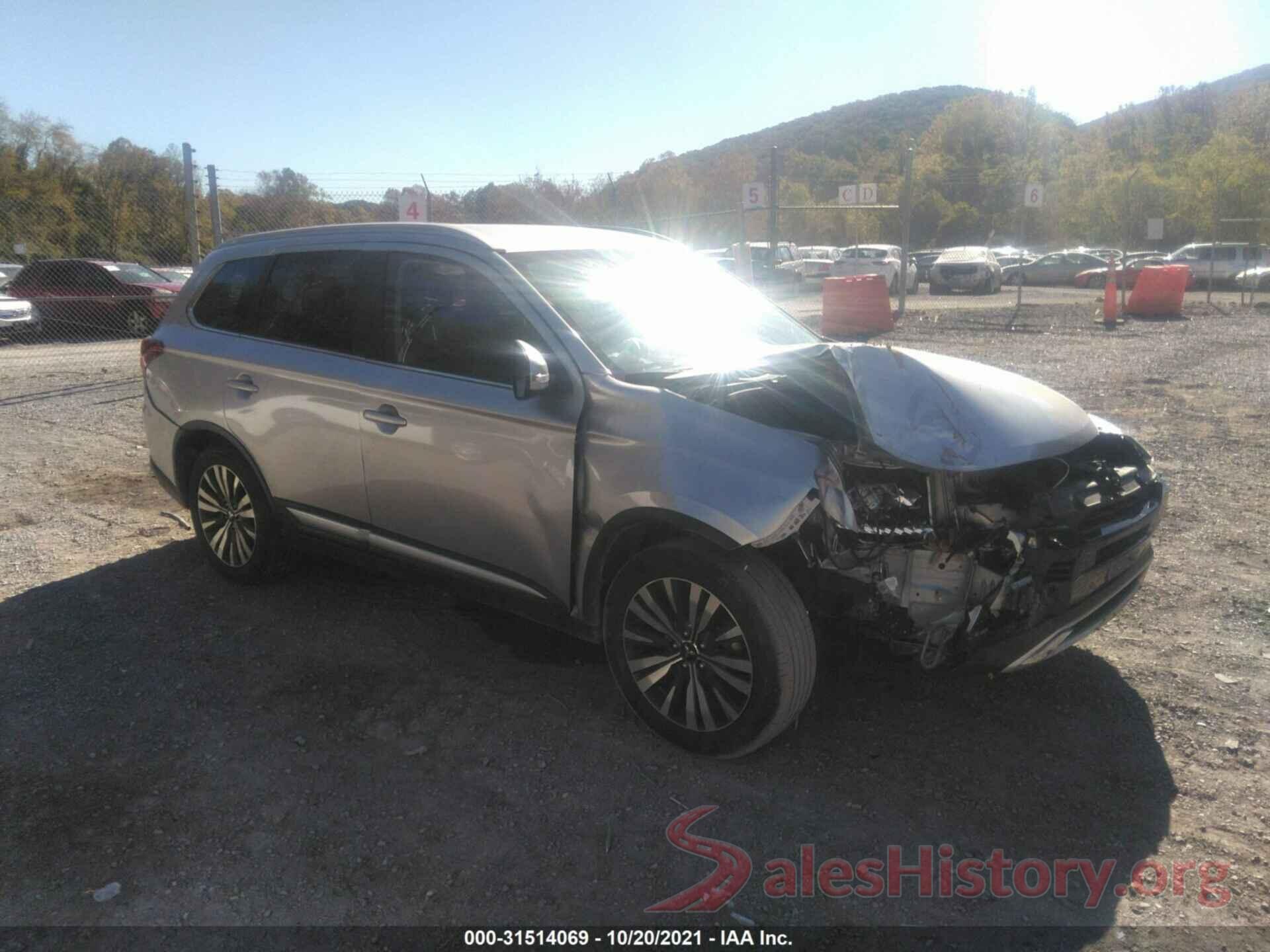 JA4AD3A30LZ031066 2020 MITSUBISHI OUTLANDER