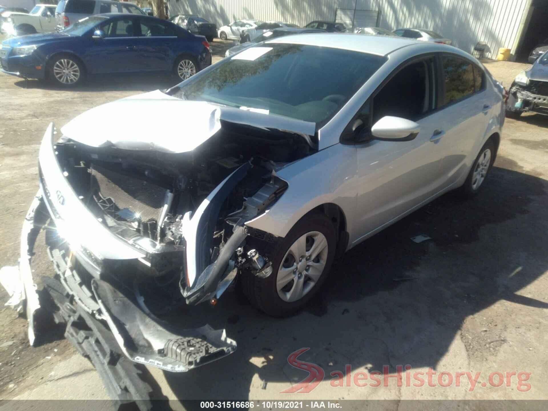 3KPFK4A78JE223967 2018 KIA FORTE