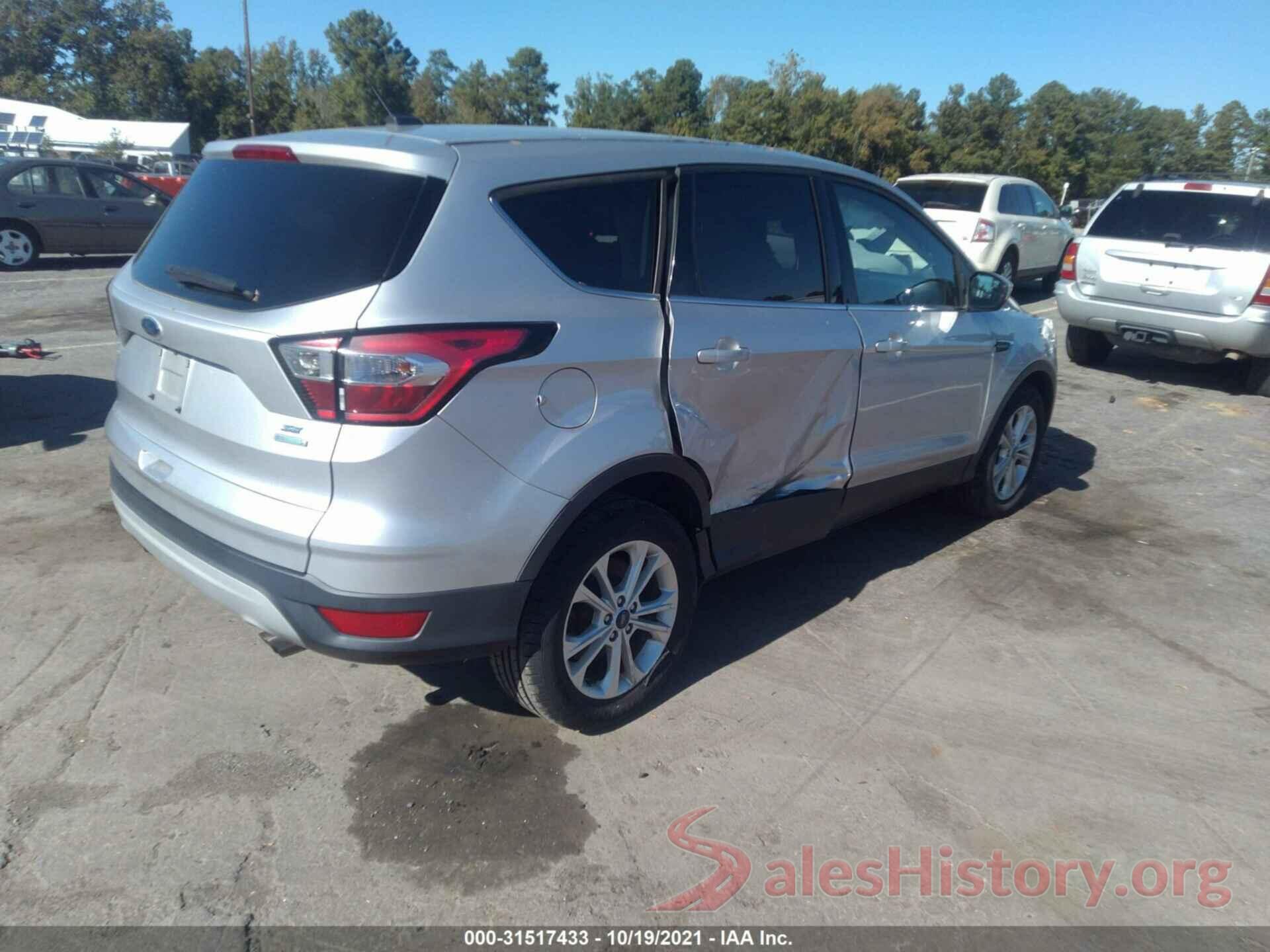 1FMCU0GD0HUC12620 2017 FORD ESCAPE