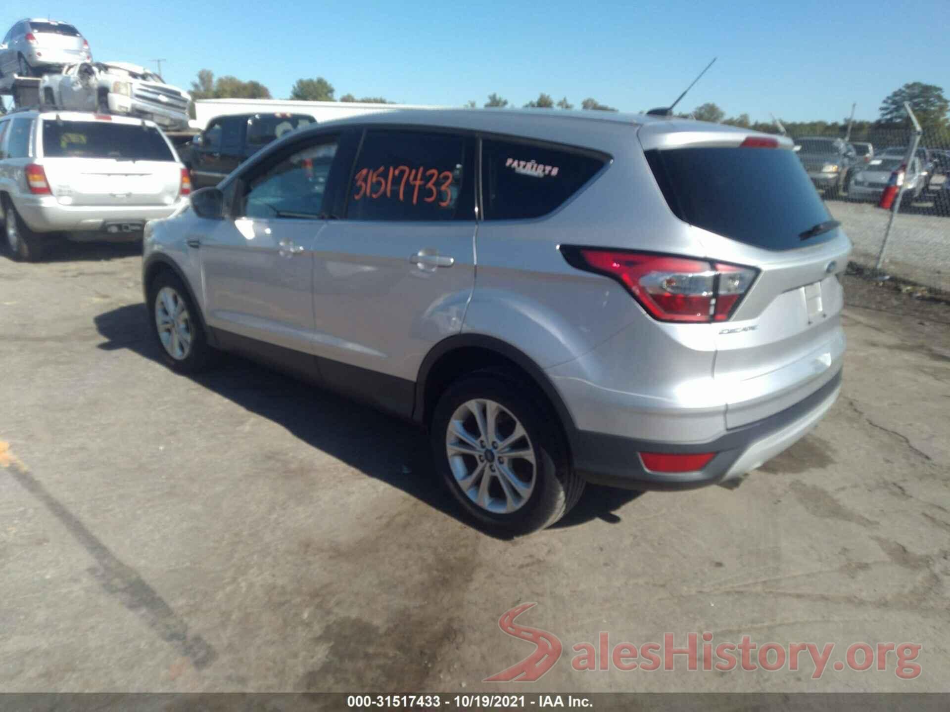 1FMCU0GD0HUC12620 2017 FORD ESCAPE