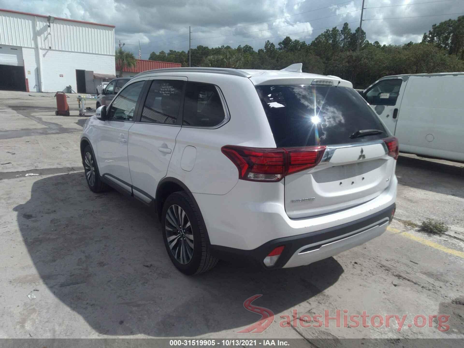 JA4AD3A37LZ021490 2020 MITSUBISHI OUTLANDER