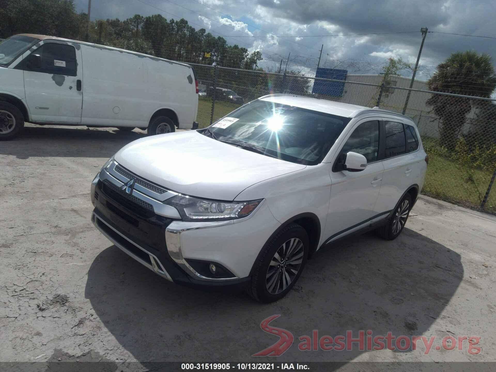 JA4AD3A37LZ021490 2020 MITSUBISHI OUTLANDER