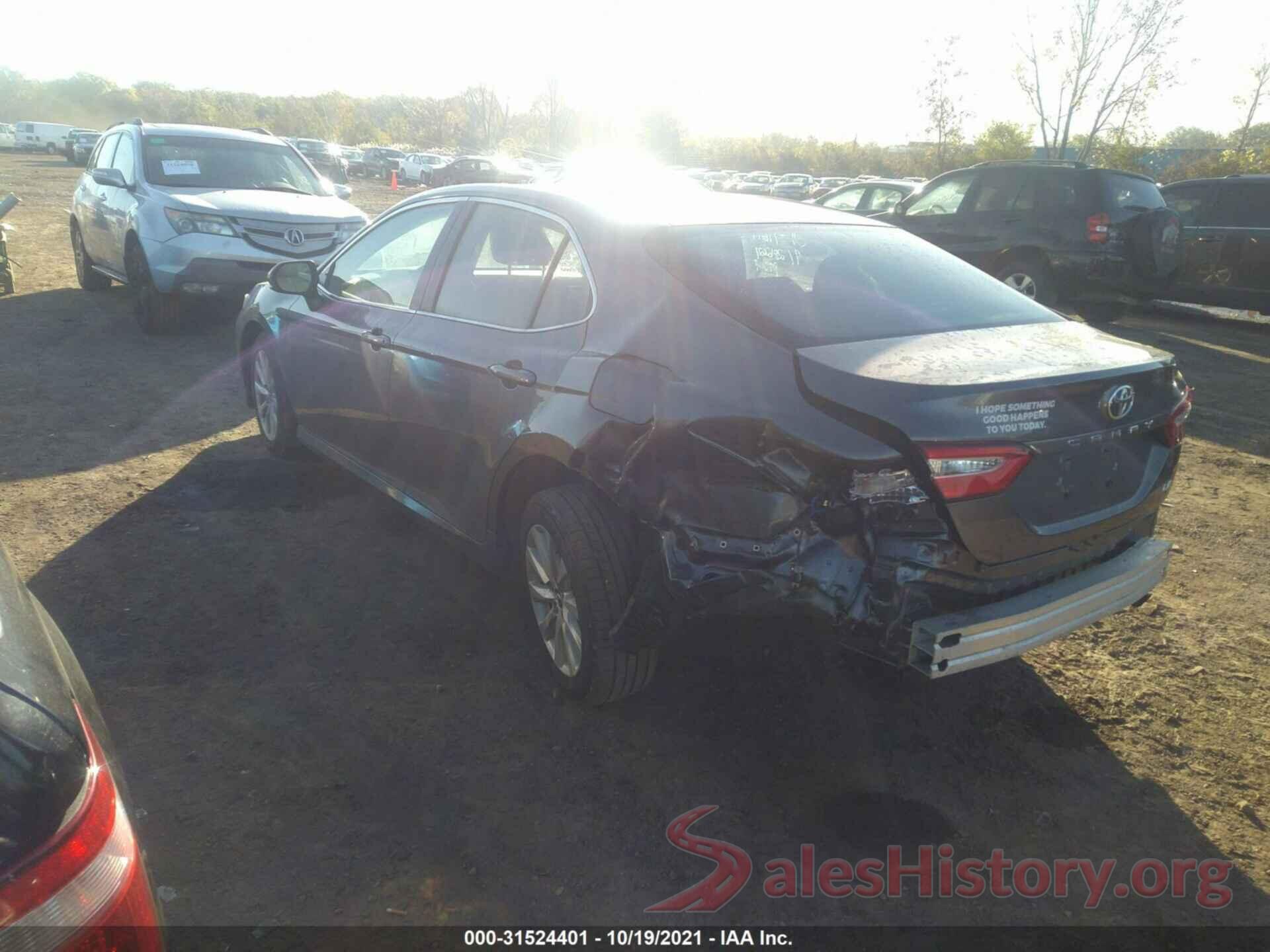 4T1B11HK2JU594257 2018 TOYOTA CAMRY