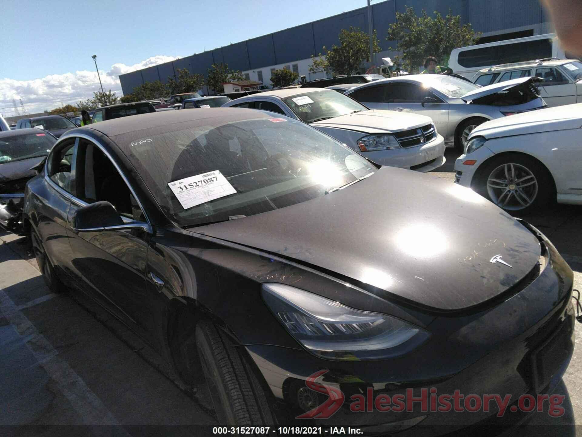 5YJ3E1EA7KF316697 2019 TESLA MODEL 3