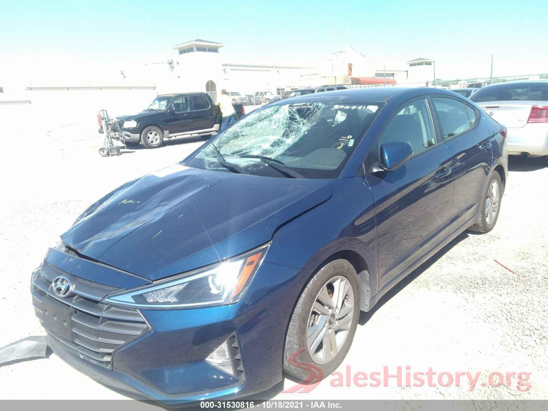 5NPD84LF2LH586483 2020 HYUNDAI ELANTRA