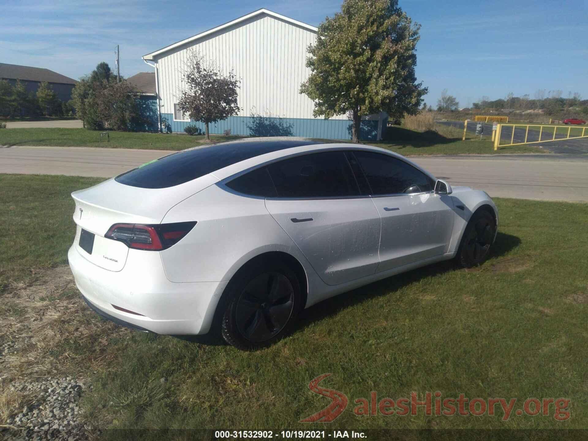 5YJ3E1EB1KF493237 2019 TESLA MODEL 3