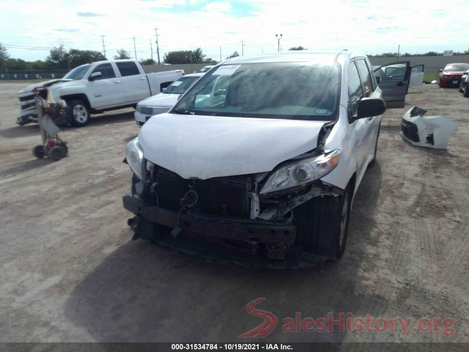 5TDZZ3DC1JS901458 2018 TOYOTA SIENNA