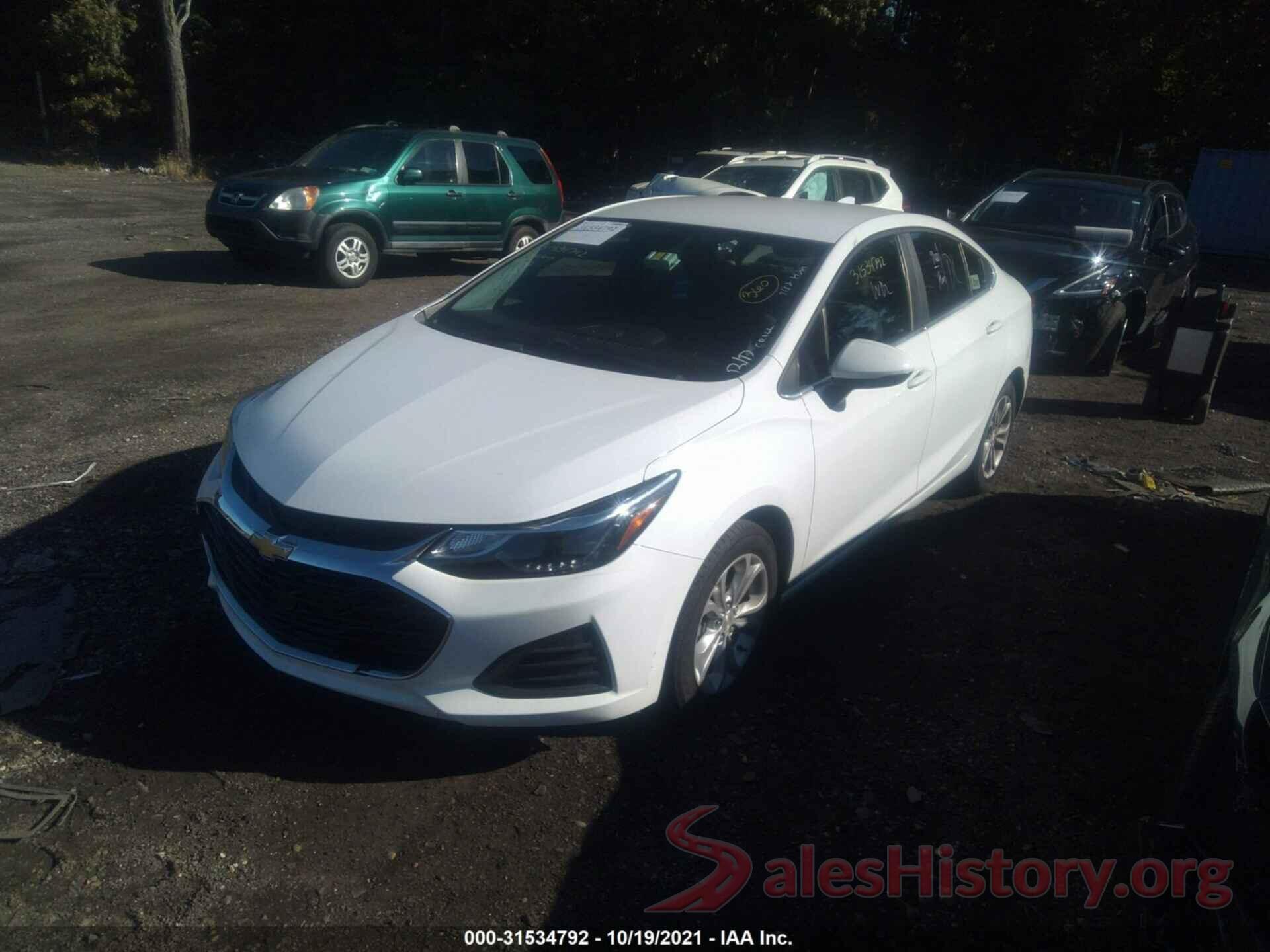 1G1BE5SM8K7120428 2019 CHEVROLET CRUZE