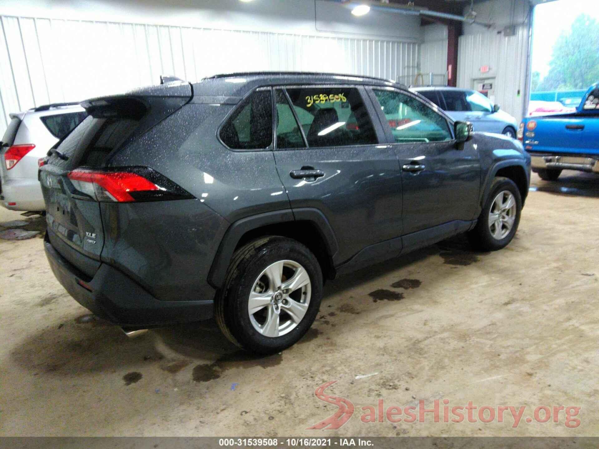 2T3P1RFV2MW144105 2021 TOYOTA RAV4