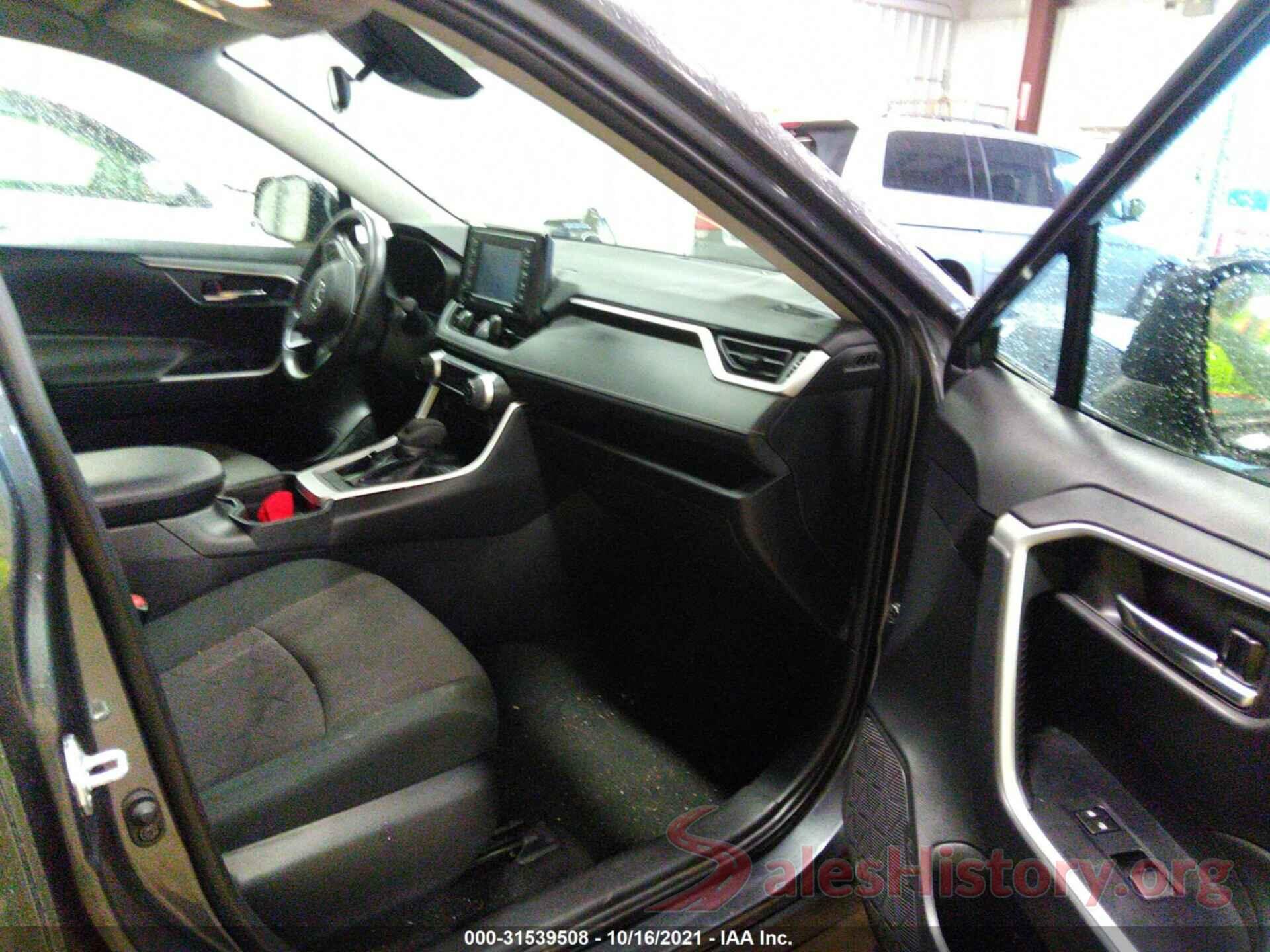 2T3P1RFV2MW144105 2021 TOYOTA RAV4