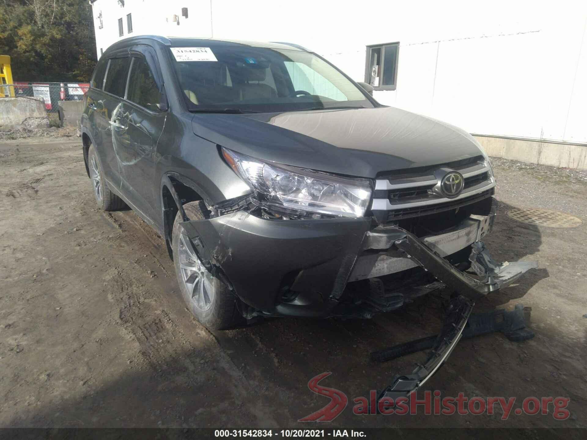 5TDJZRFH8HS427222 2017 TOYOTA HIGHLANDER