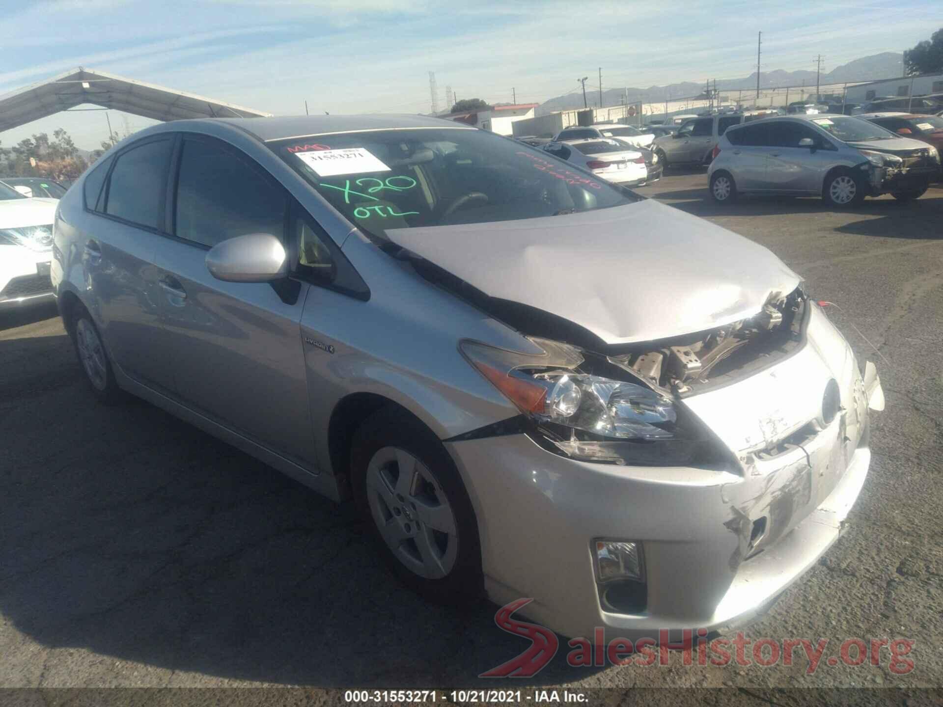 JTDKN3DU8B0318069 2011 TOYOTA PRIUS