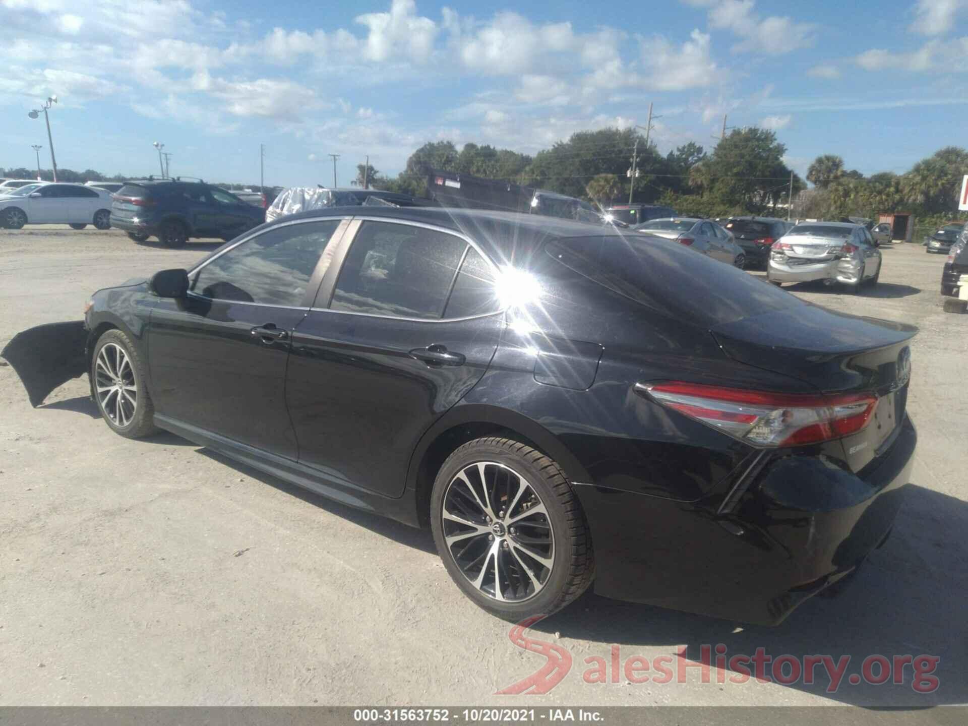 4T1B11HK6JU047363 2018 TOYOTA CAMRY