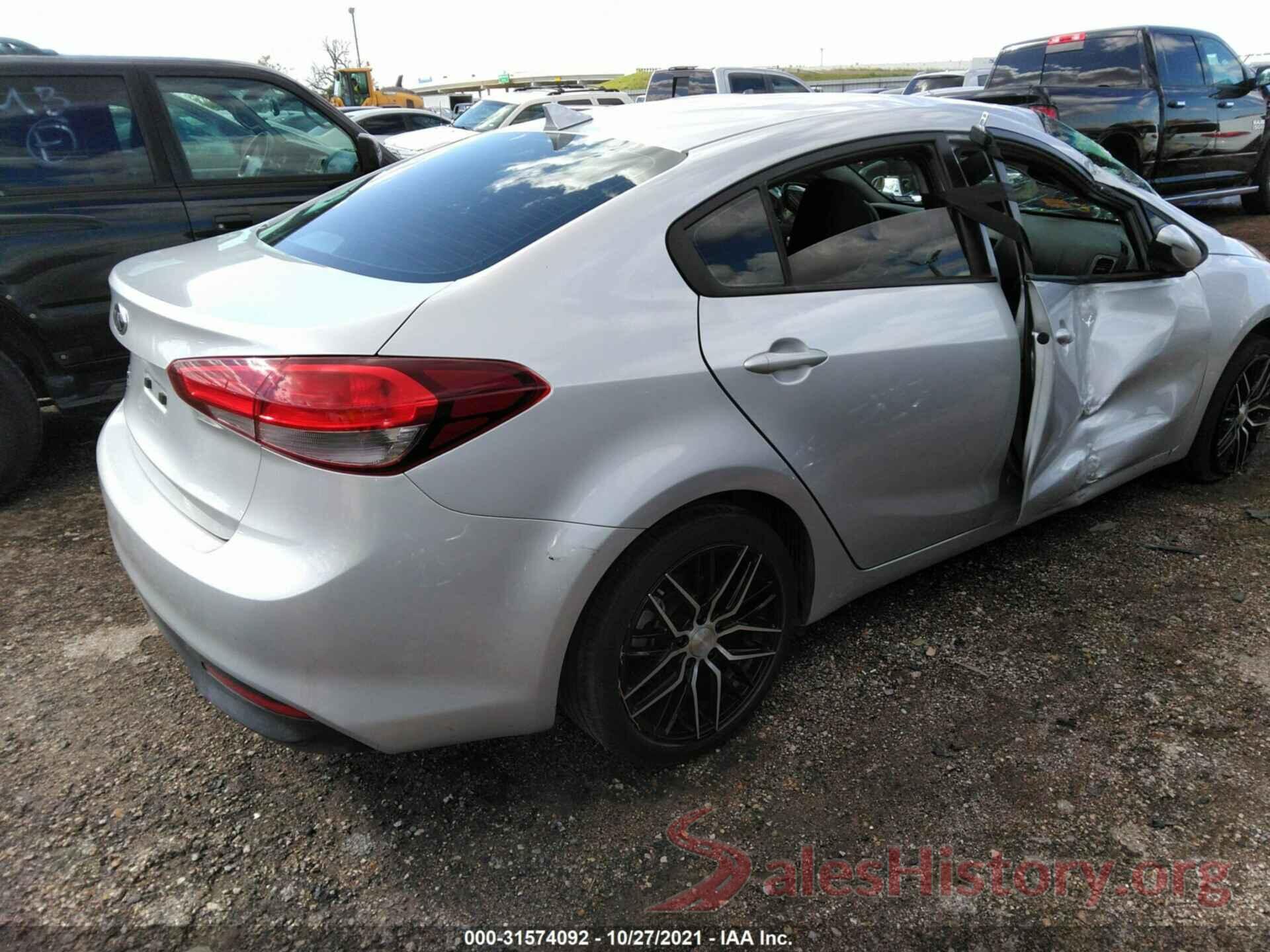 3KPFL4A73HE052164 2017 KIA FORTE