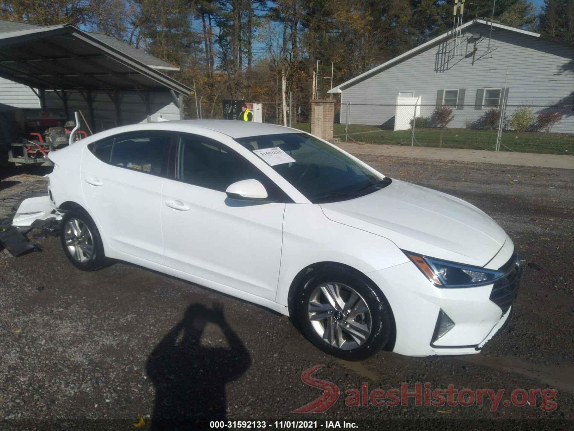 5NPD84LF9KH482863 2019 HYUNDAI ELANTRA