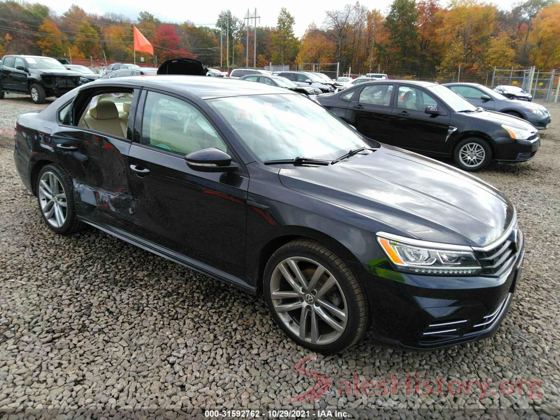 1VWAA7A37JC038003 2018 VOLKSWAGEN PASSAT