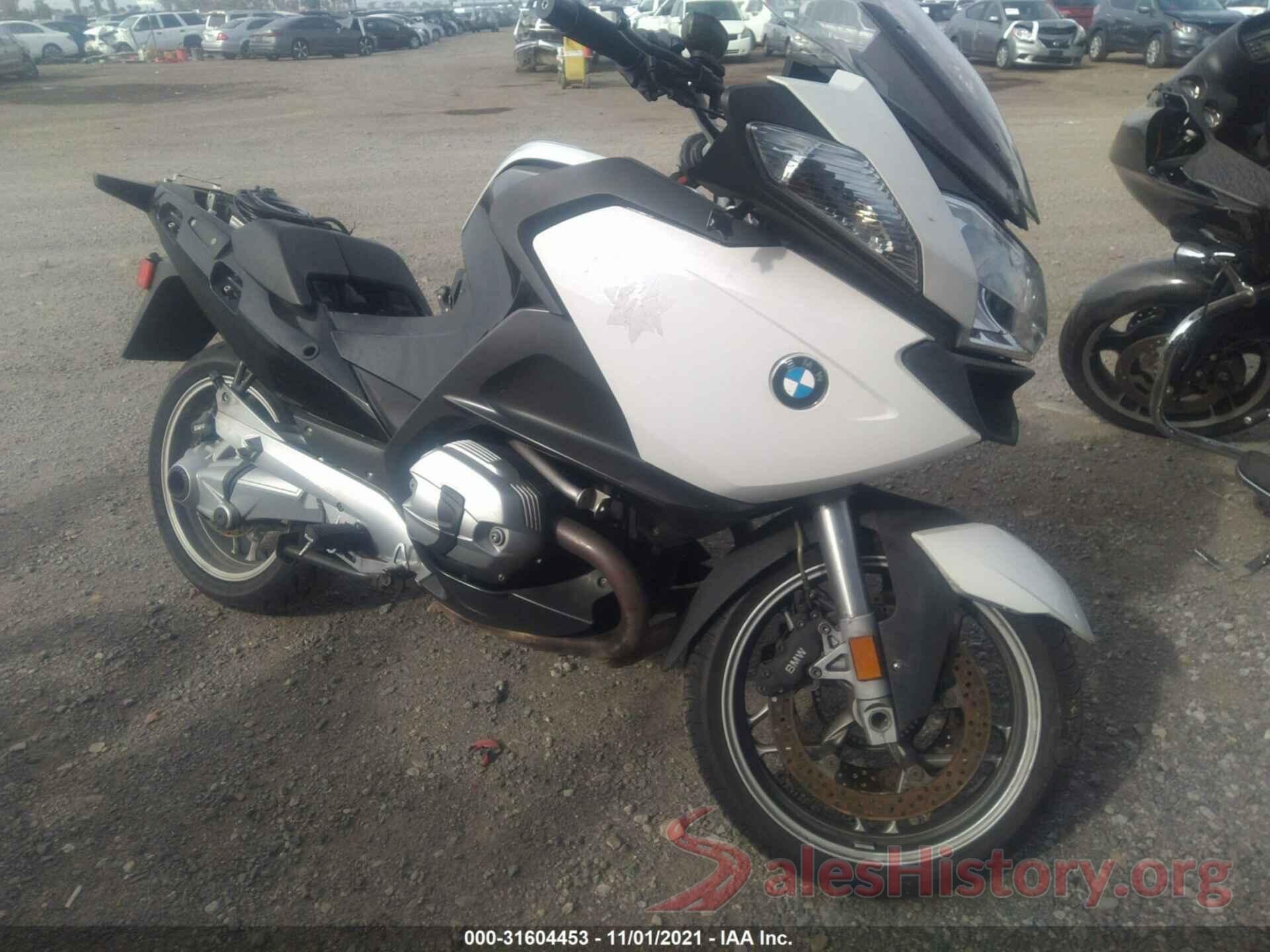 WB1044006CZW21235 2012 BMW R1200