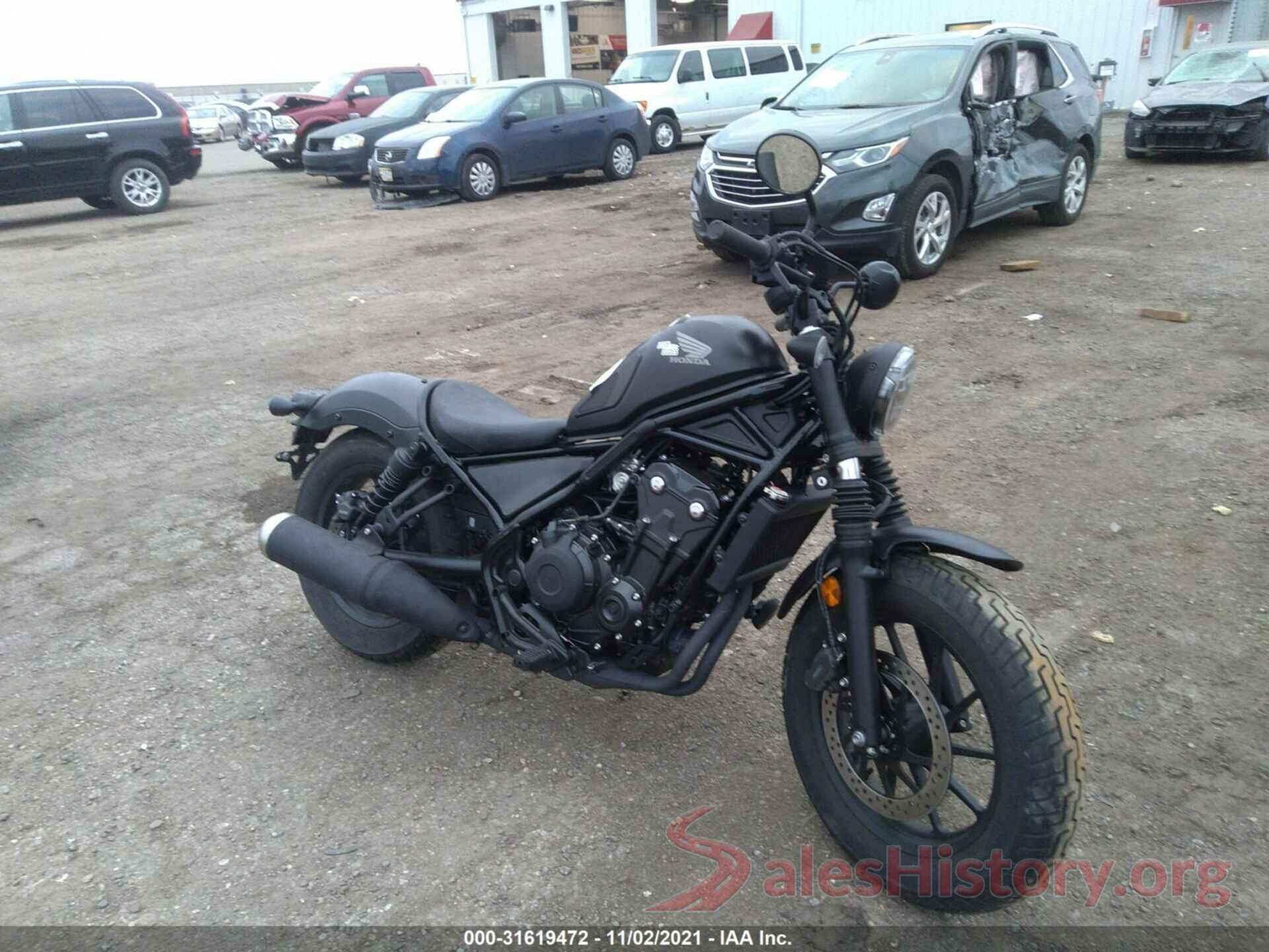 MLHPC5652M5400234 2021 HONDA CMX500