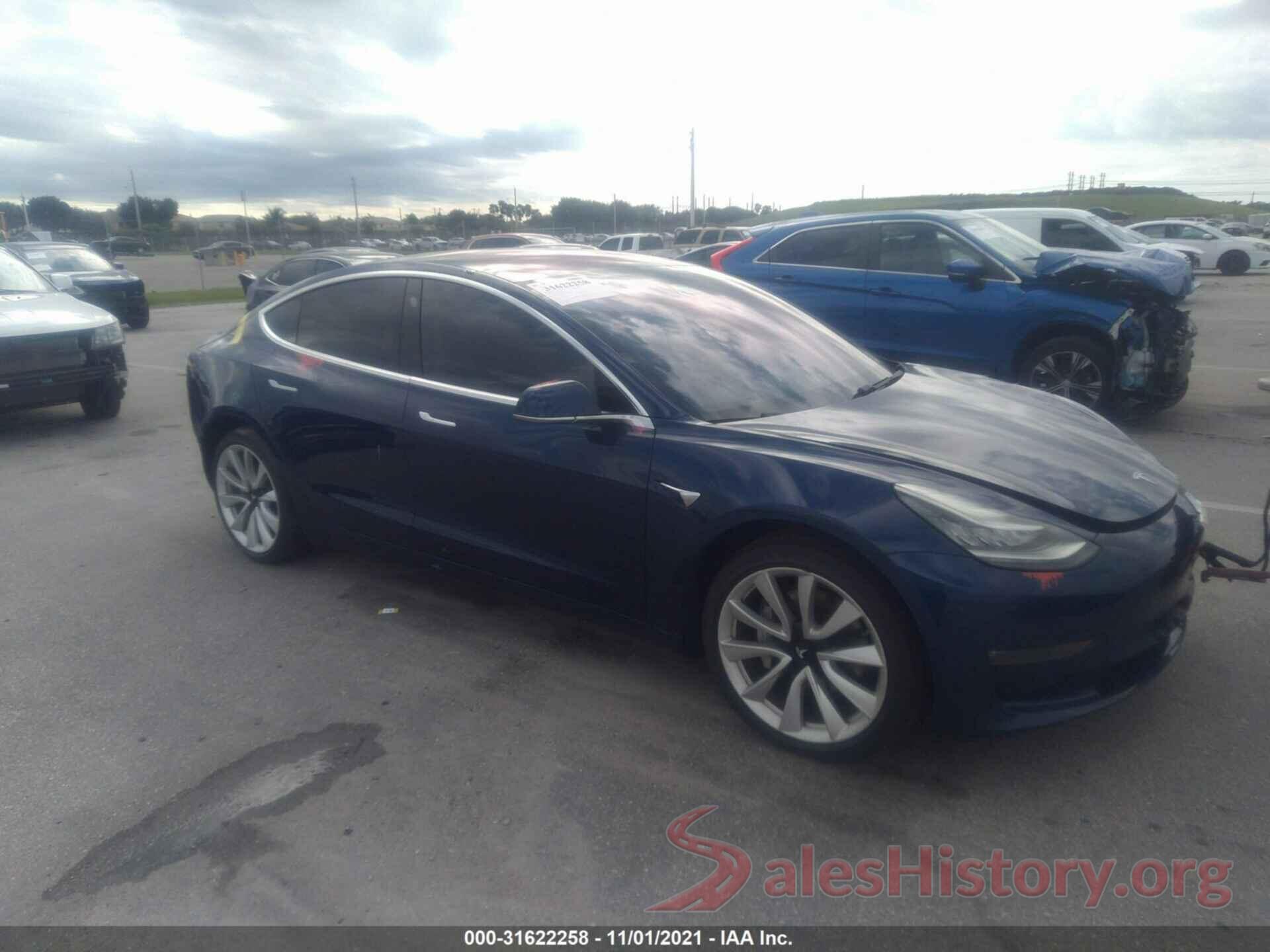 5YJ3E1EA6JF003686 2018 TESLA MODEL 3