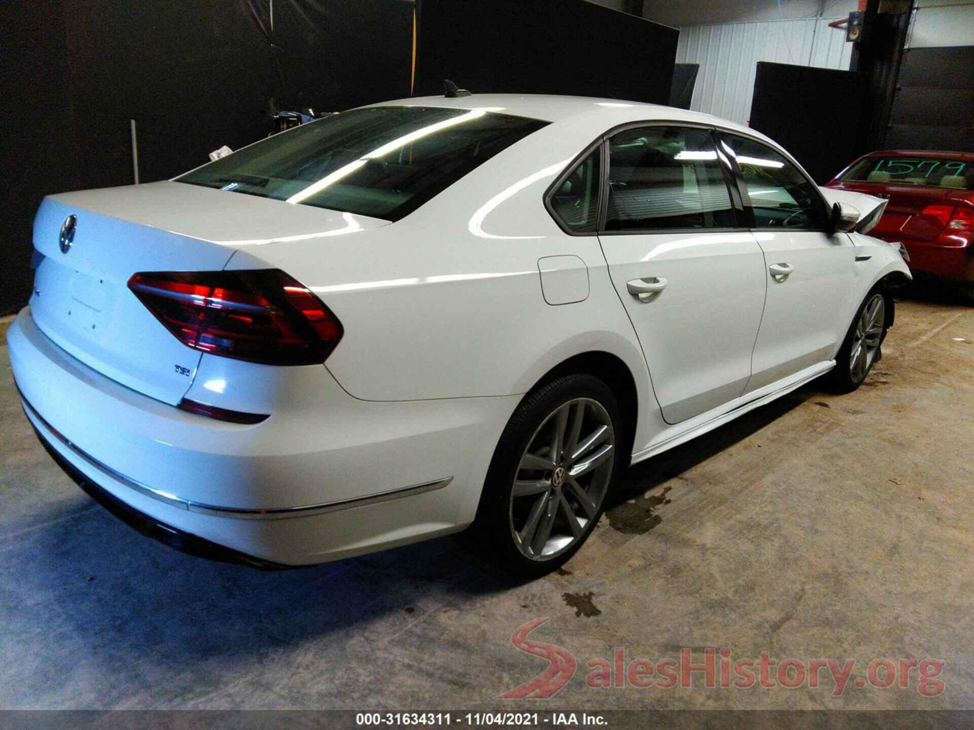 1VWAA7A33JC039679 2018 VOLKSWAGEN PASSAT