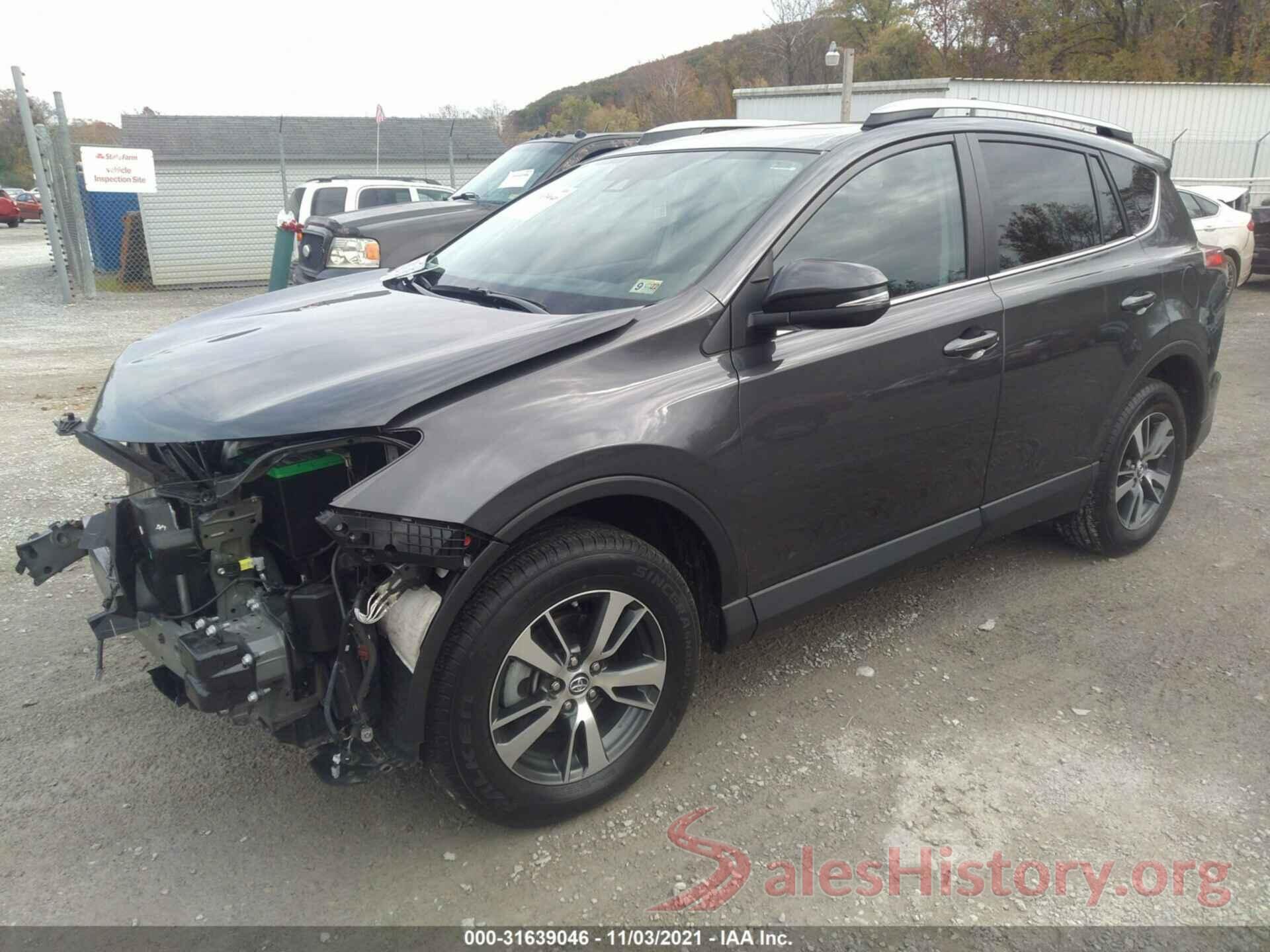 2T3RFREV0JW832112 2018 TOYOTA RAV4