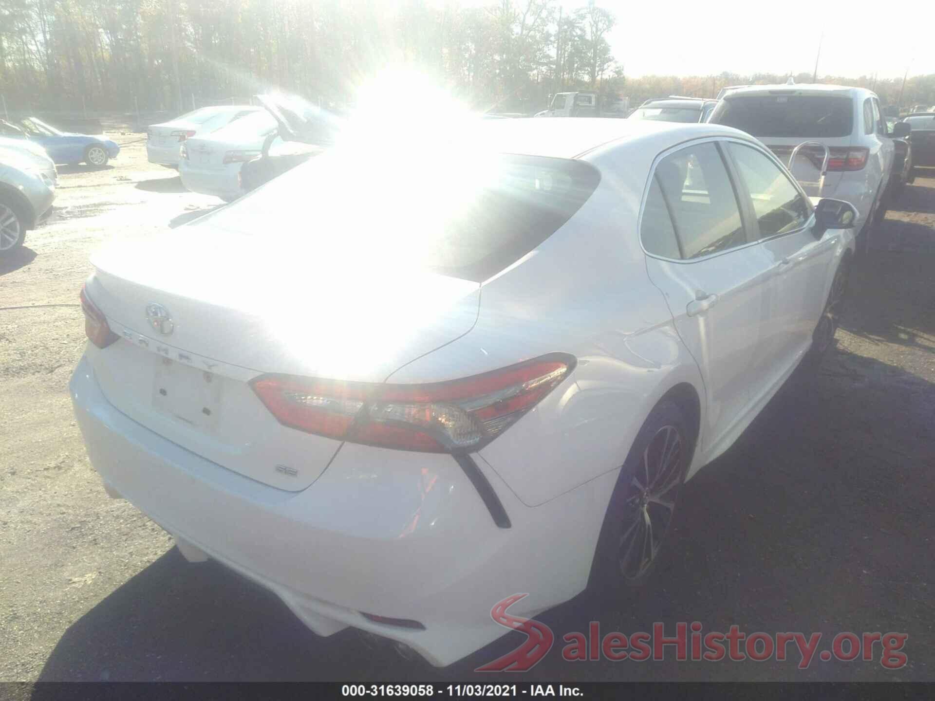 JTNB11HK1J3009478 2018 TOYOTA CAMRY