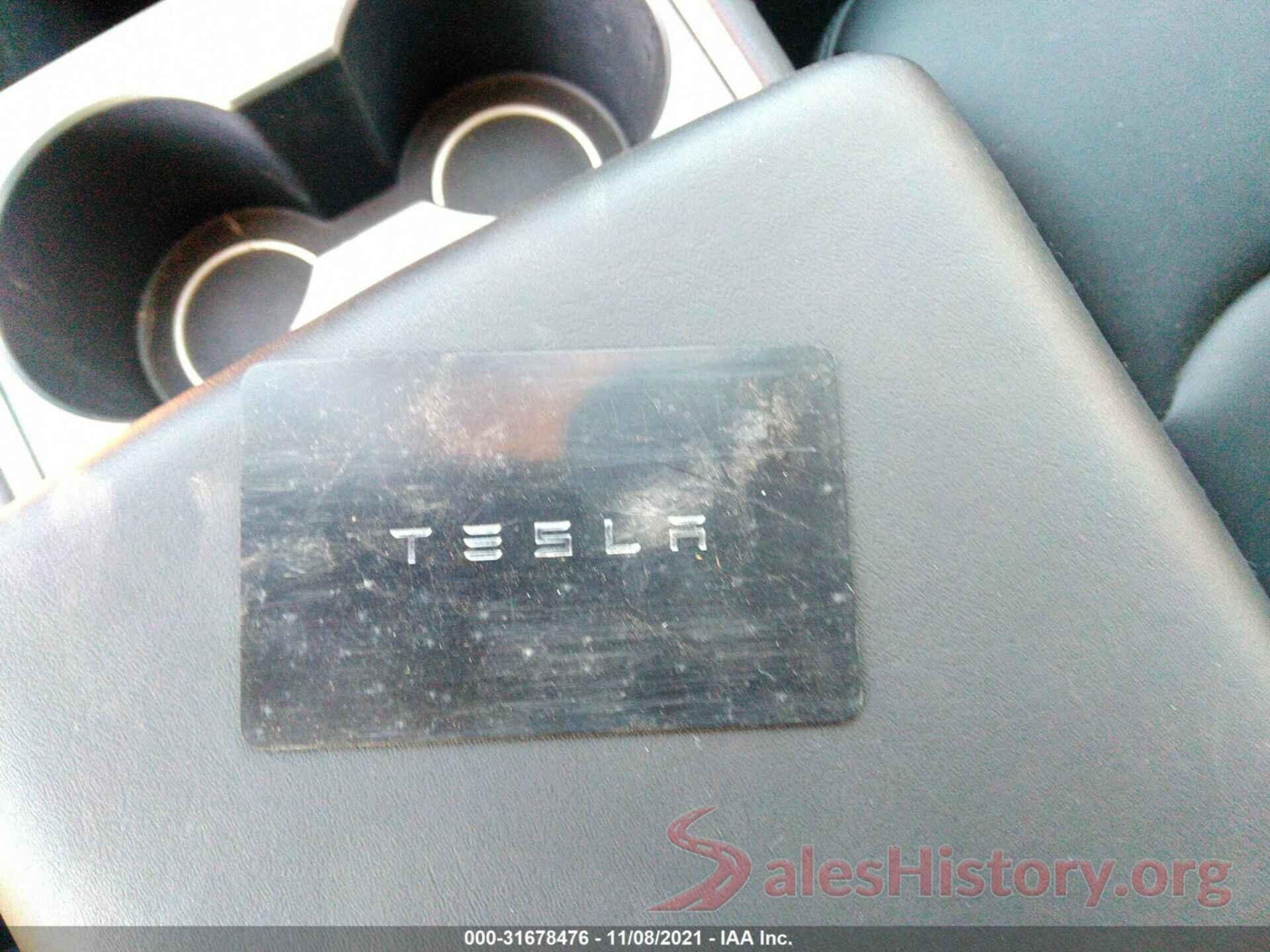 5YJYGDEE7MF152911 2021 TESLA MODEL Y