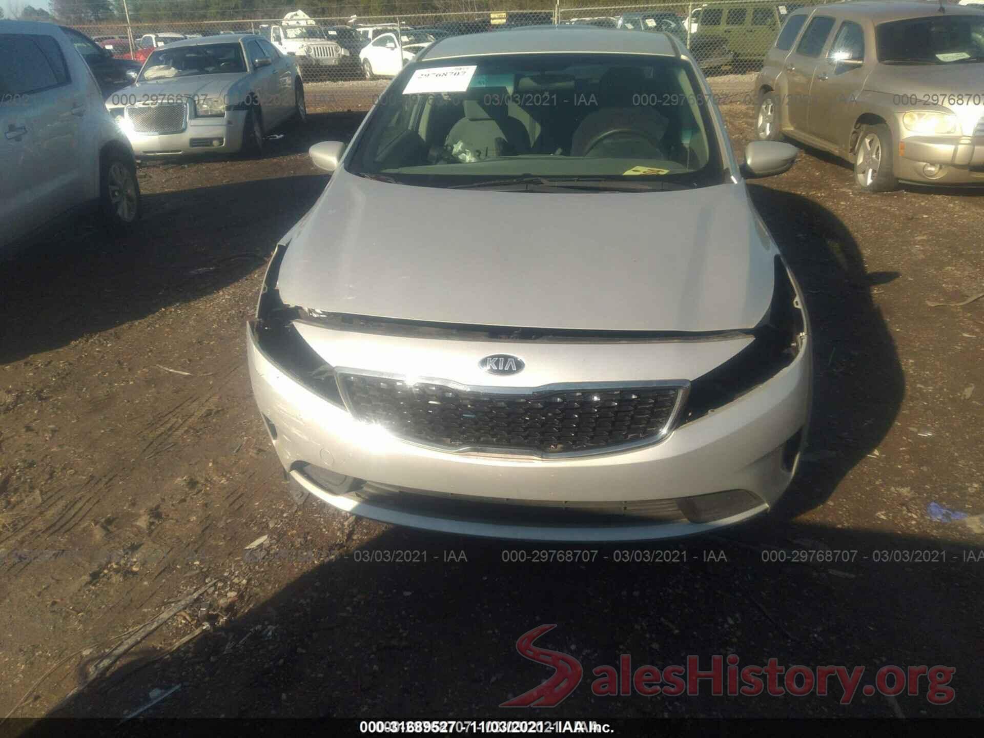 3KPFL4A74HE134596 2017 KIA FORTE