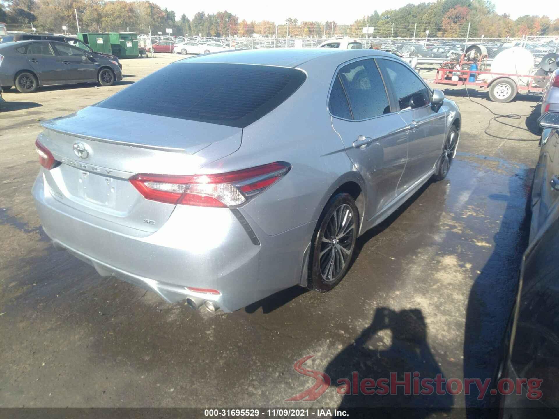 4T1B11HK1JU546569 2018 TOYOTA CAMRY