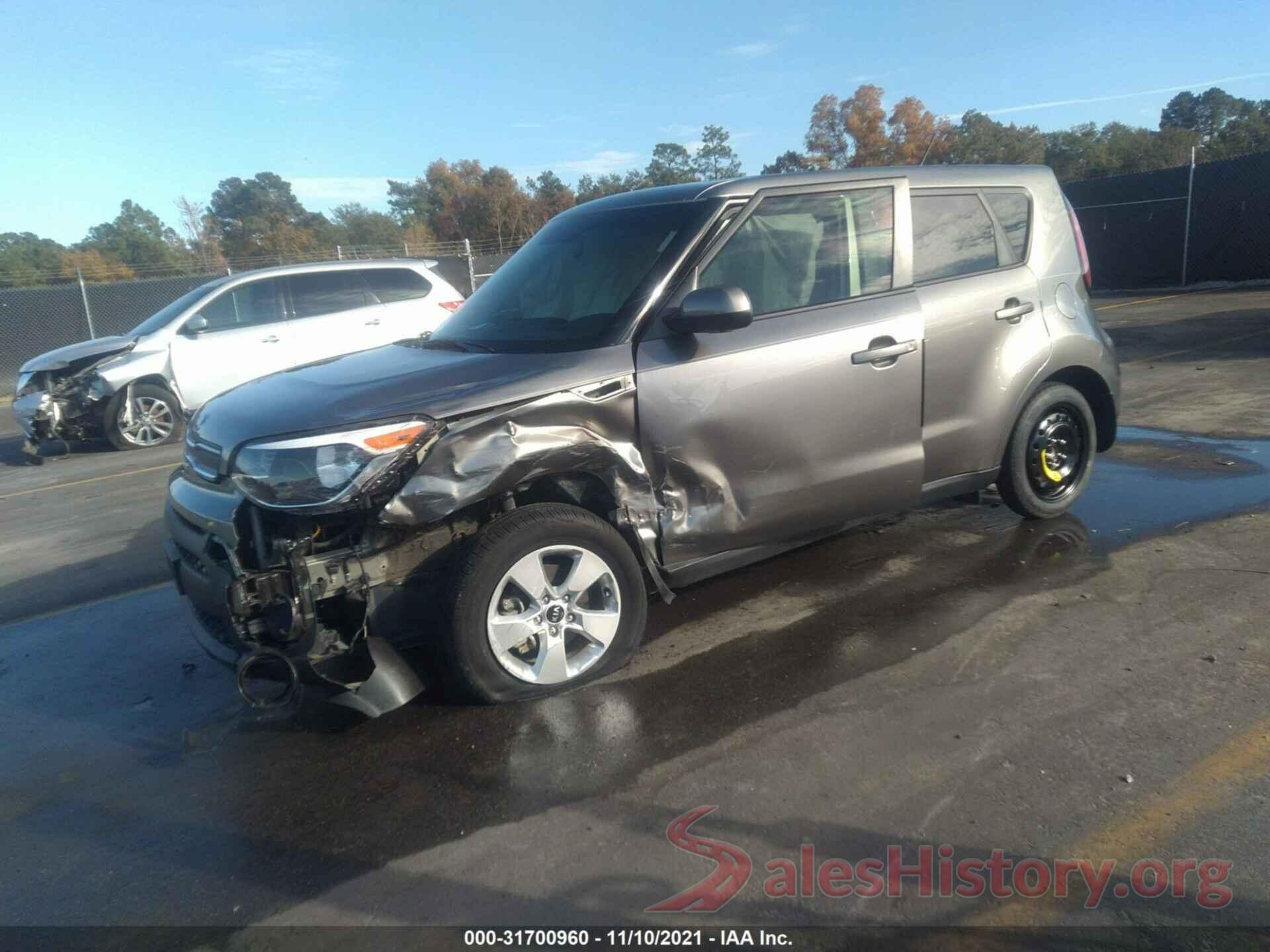 KNDJN2A27J7596833 2018 KIA SOUL