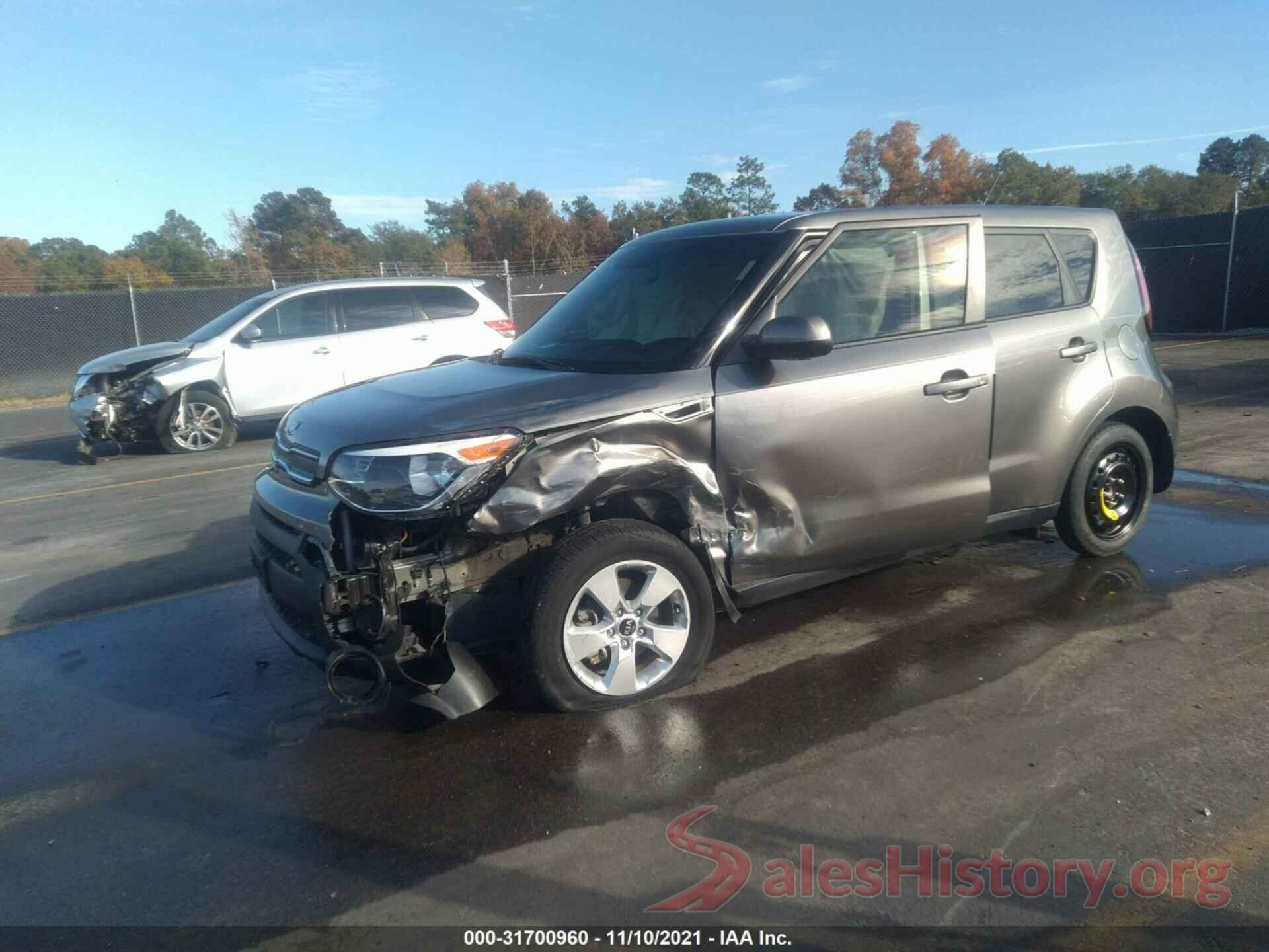 KNDJN2A27J7596833 2018 KIA SOUL