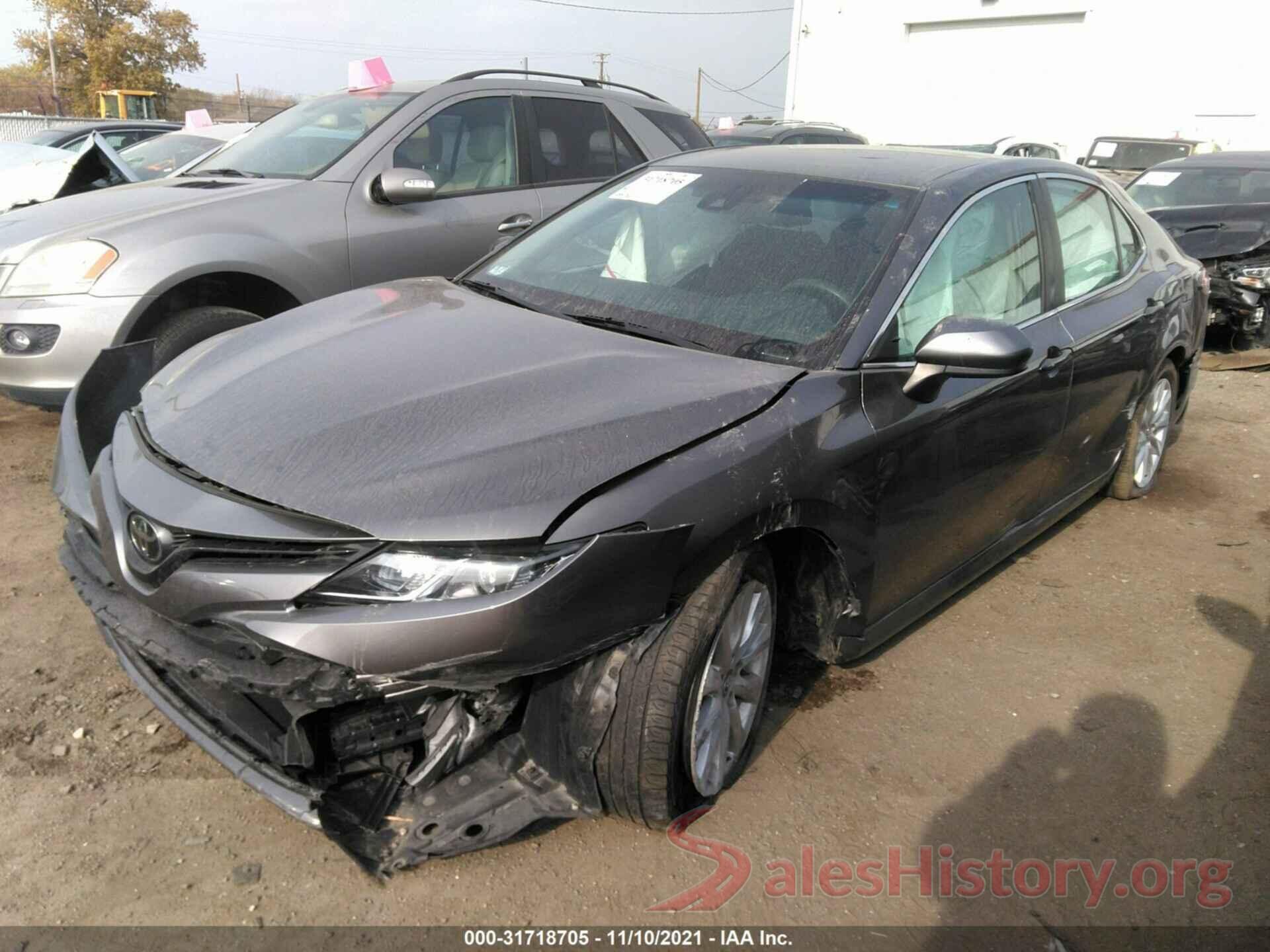 4T1B11HK0JU547308 2018 TOYOTA CAMRY