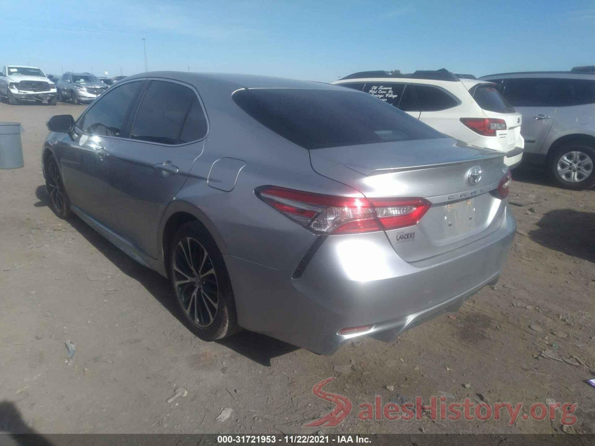 4T1B11HK6JU586596 2018 TOYOTA CAMRY