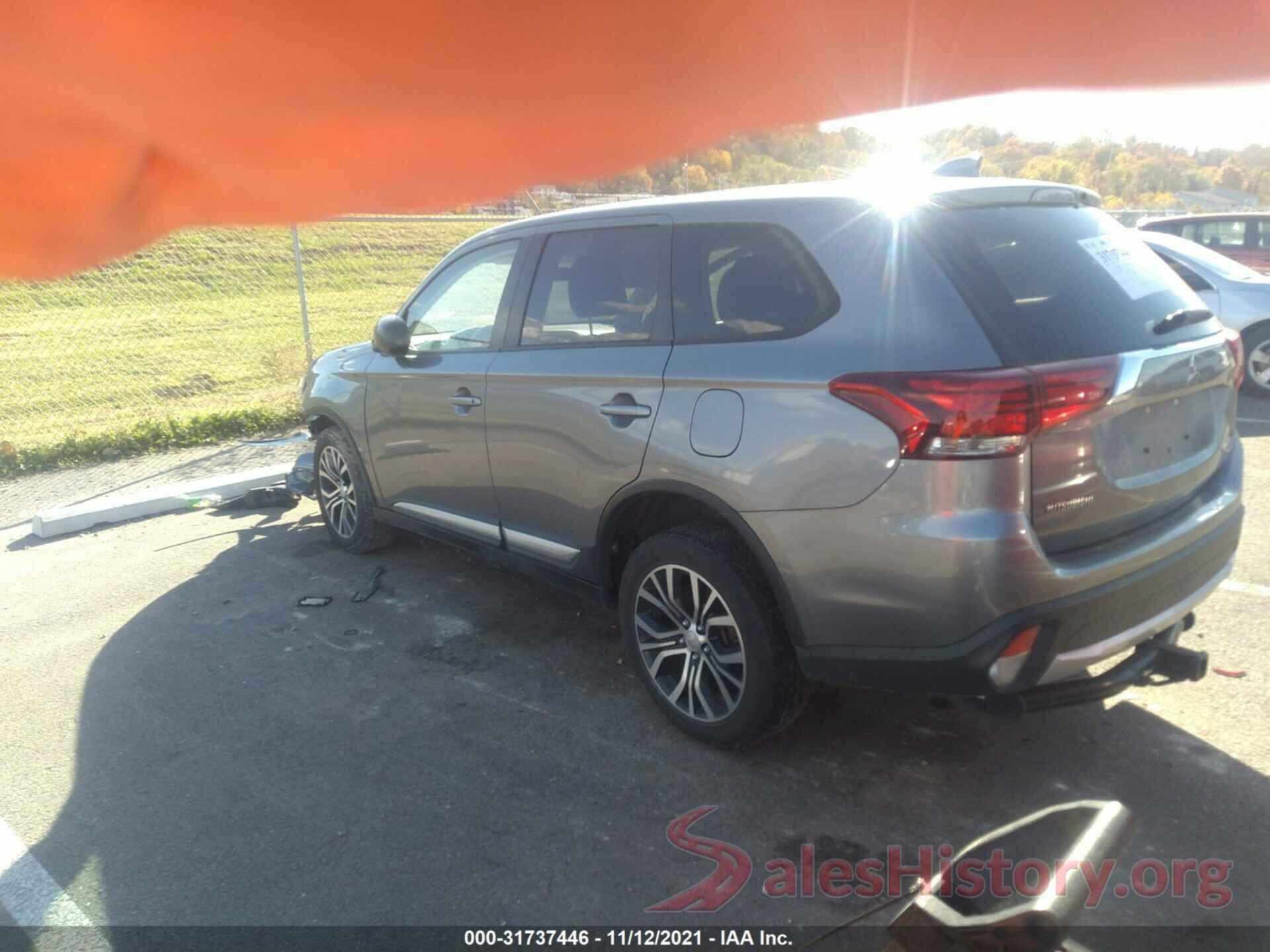 JA4AZ3A36JJ005620 2018 MITSUBISHI OUTLANDER