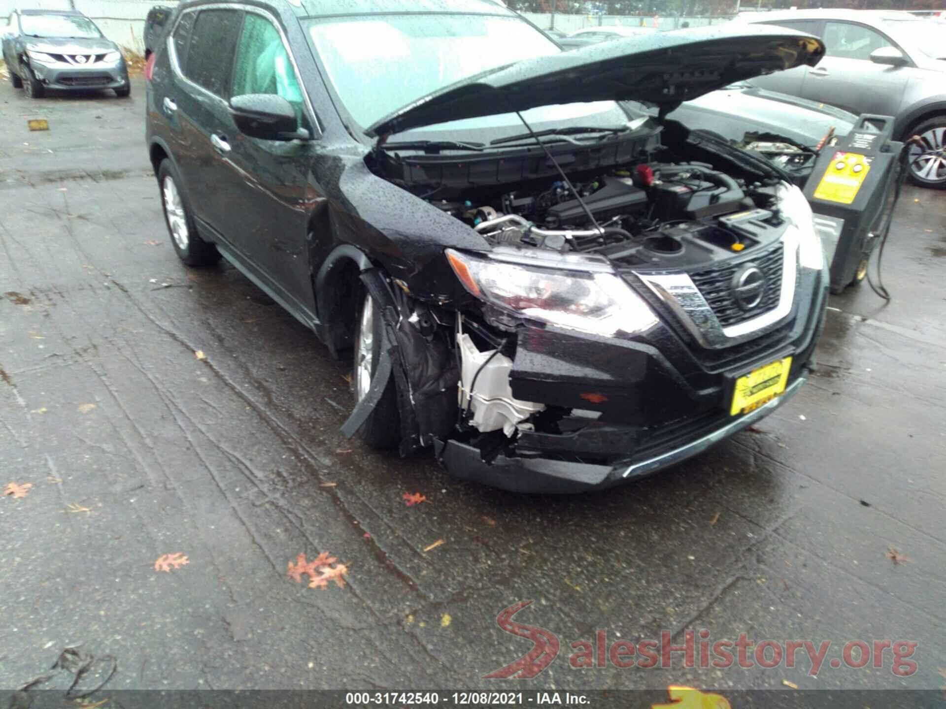 KNMAT2MV3JP610285 2018 NISSAN ROGUE