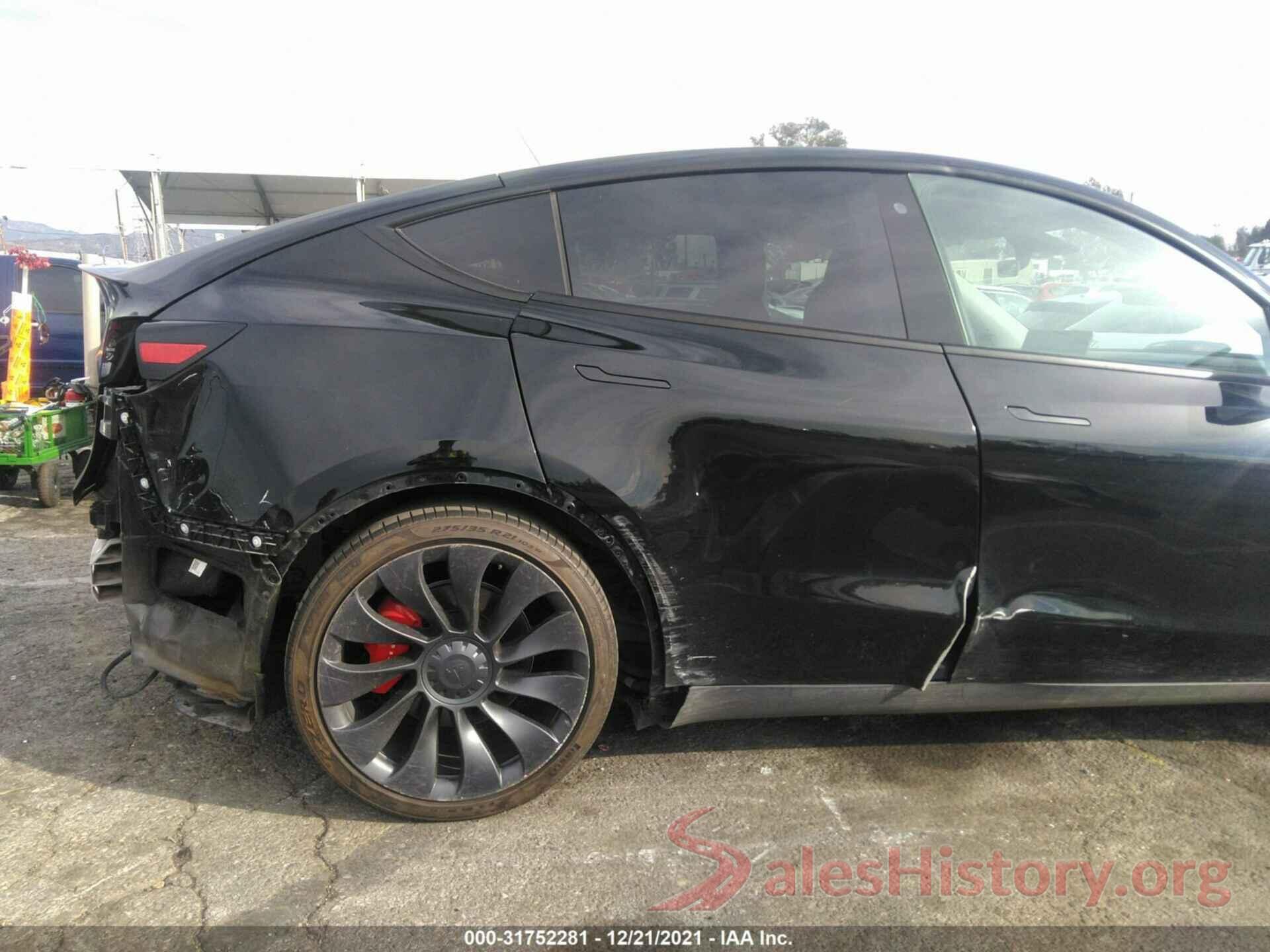 5YJYGDEF7LF027916 2020 TESLA MODEL Y