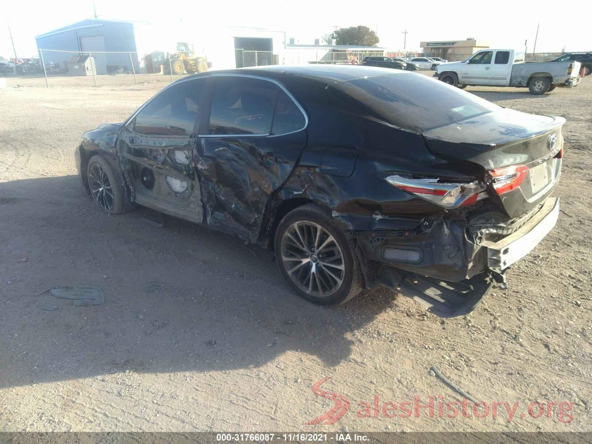 4T1B11HK7JU560766 2018 TOYOTA CAMRY