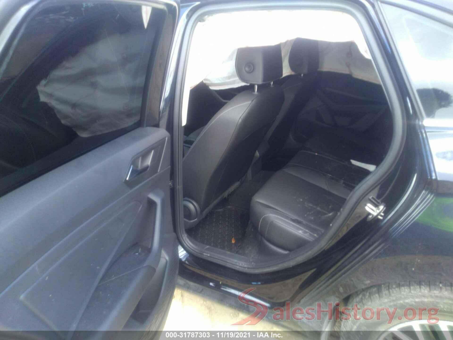 3VWEB7BUXKM160828 2019 VOLKSWAGEN JETTA