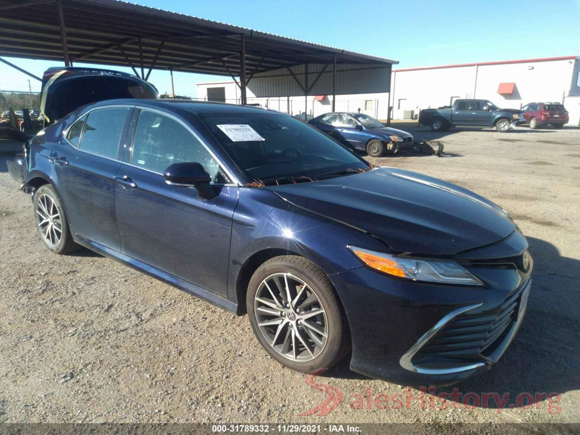 4T1F11AK2MU596381 2021 TOYOTA CAMRY