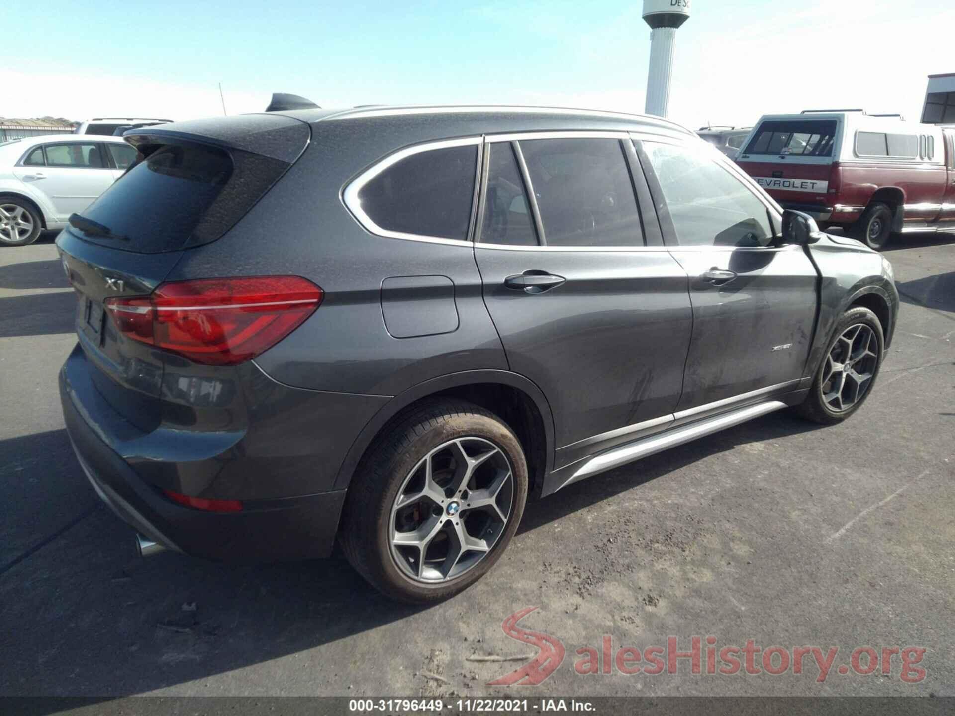 WBXHT3C37J5F89172 2018 BMW X1