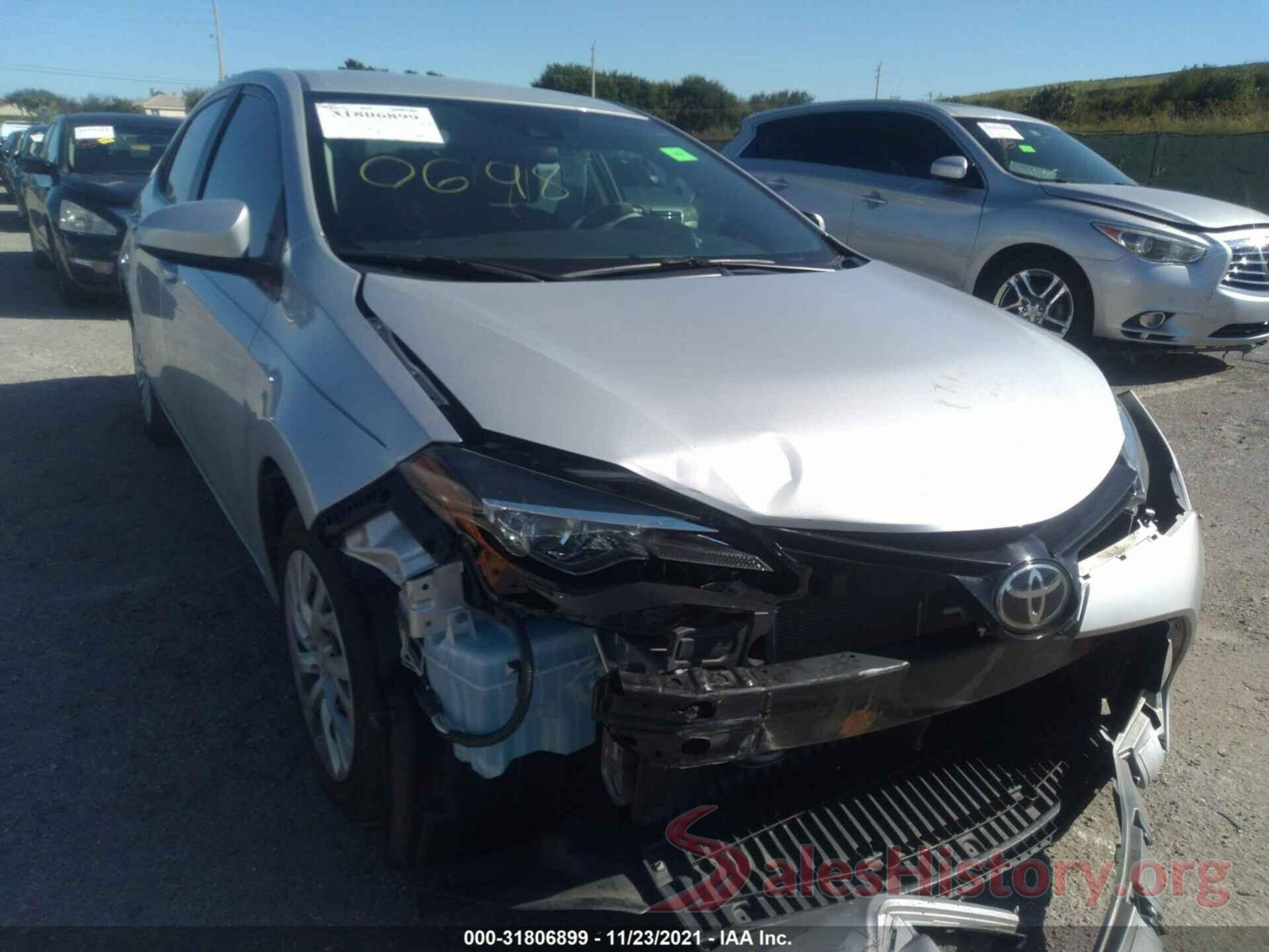 5YFBURHE1JP840698 2018 TOYOTA COROLLA