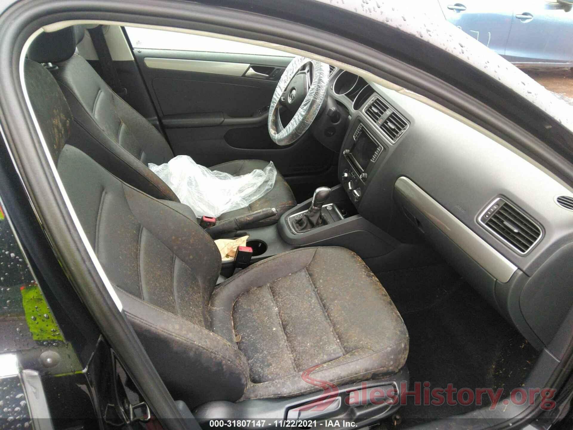 3VWDB7AJ8HM375734 2017 VOLKSWAGEN JETTA