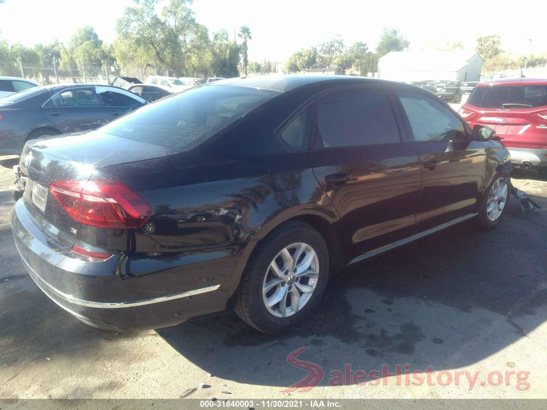 1VWAA7A32JC017950 2018 VOLKSWAGEN PASSAT