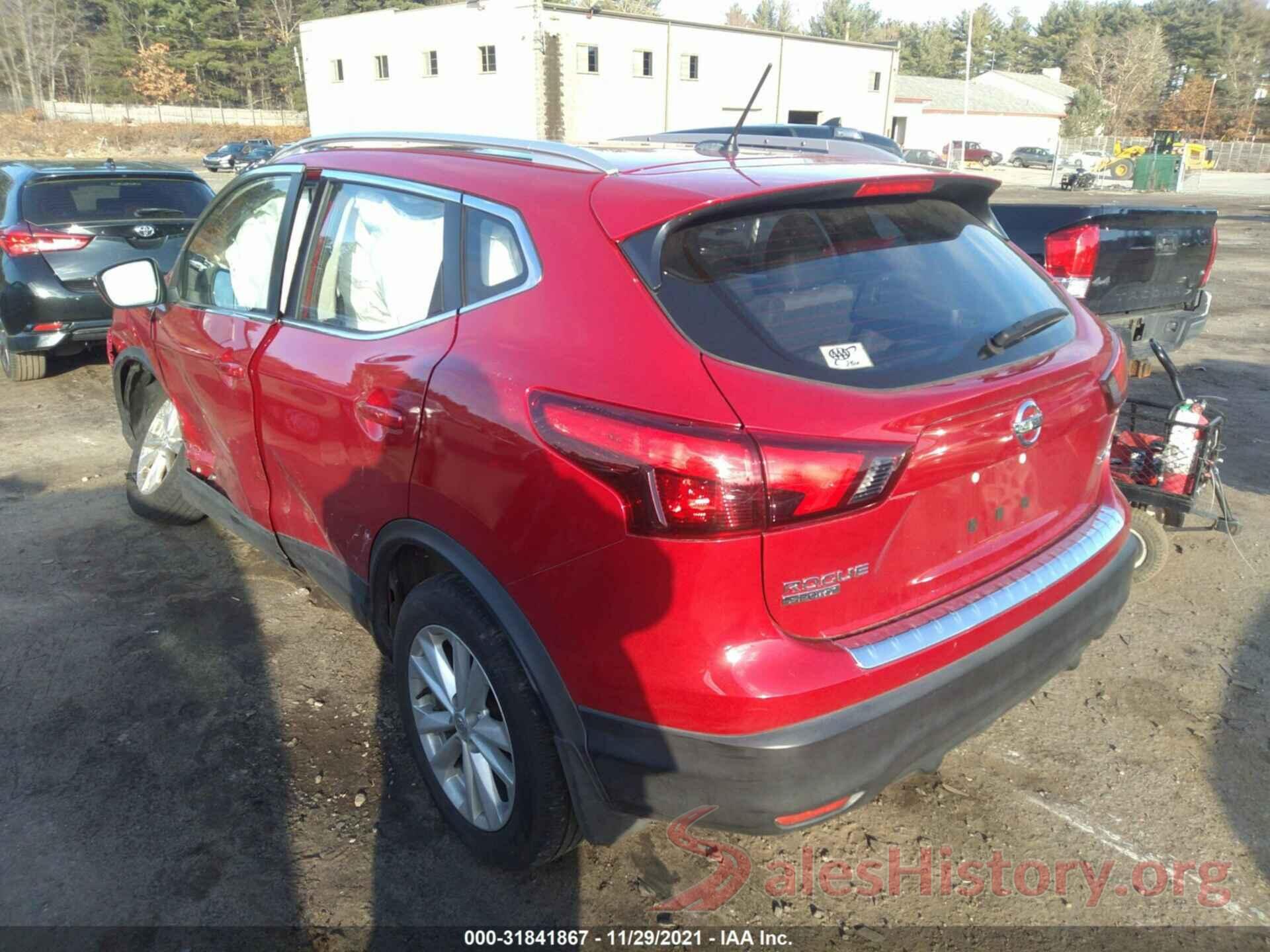 JN1BJ1CR2JW287591 2018 NISSAN ROGUE SPORT